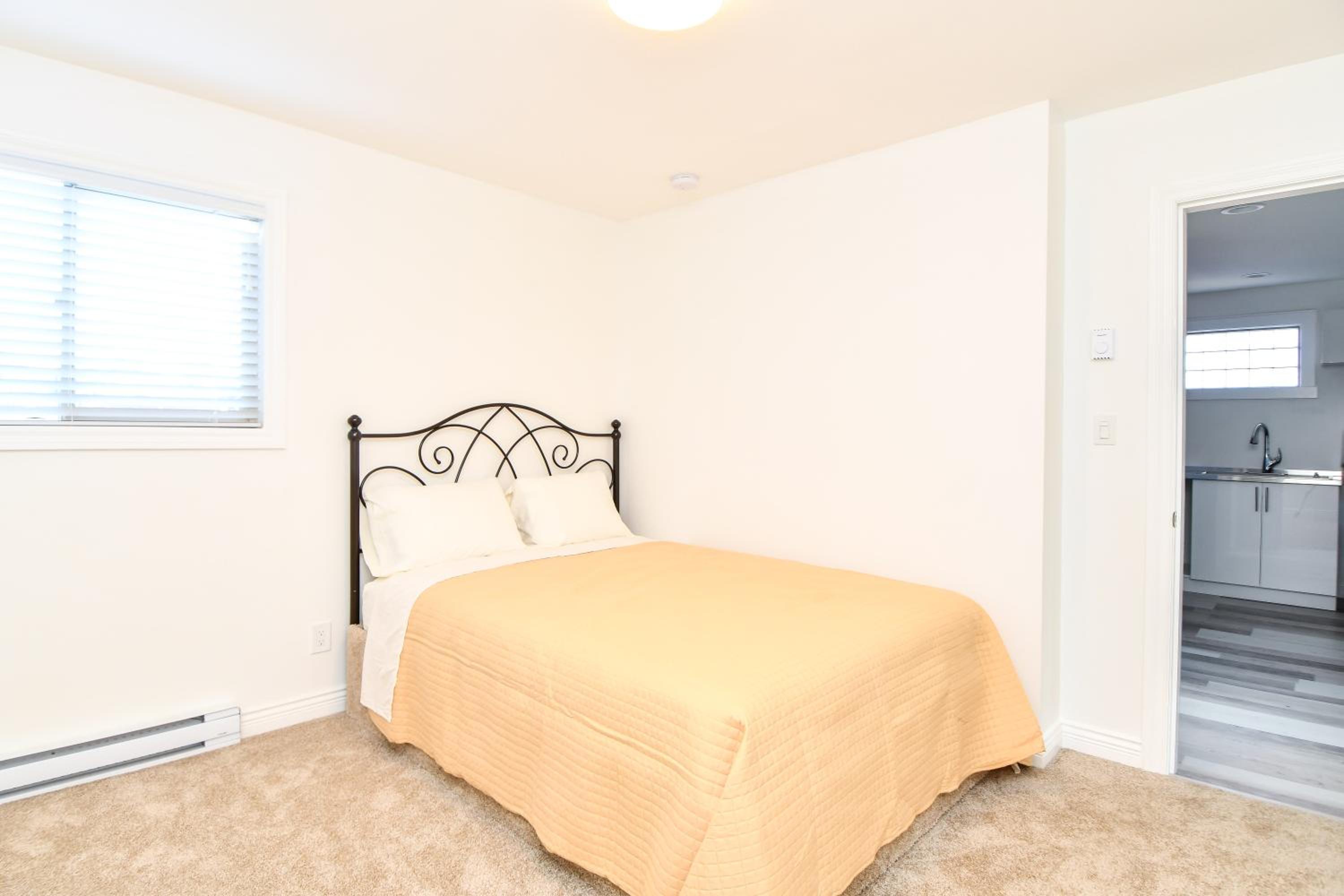 Two-Bedroom Apartment photo 2