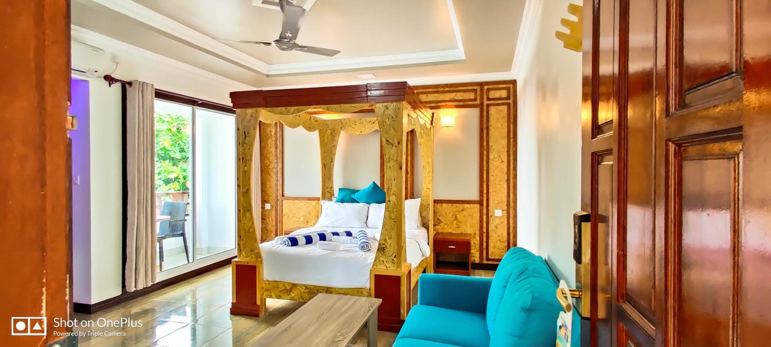 Deluxe Double or Twin Room with Balcony