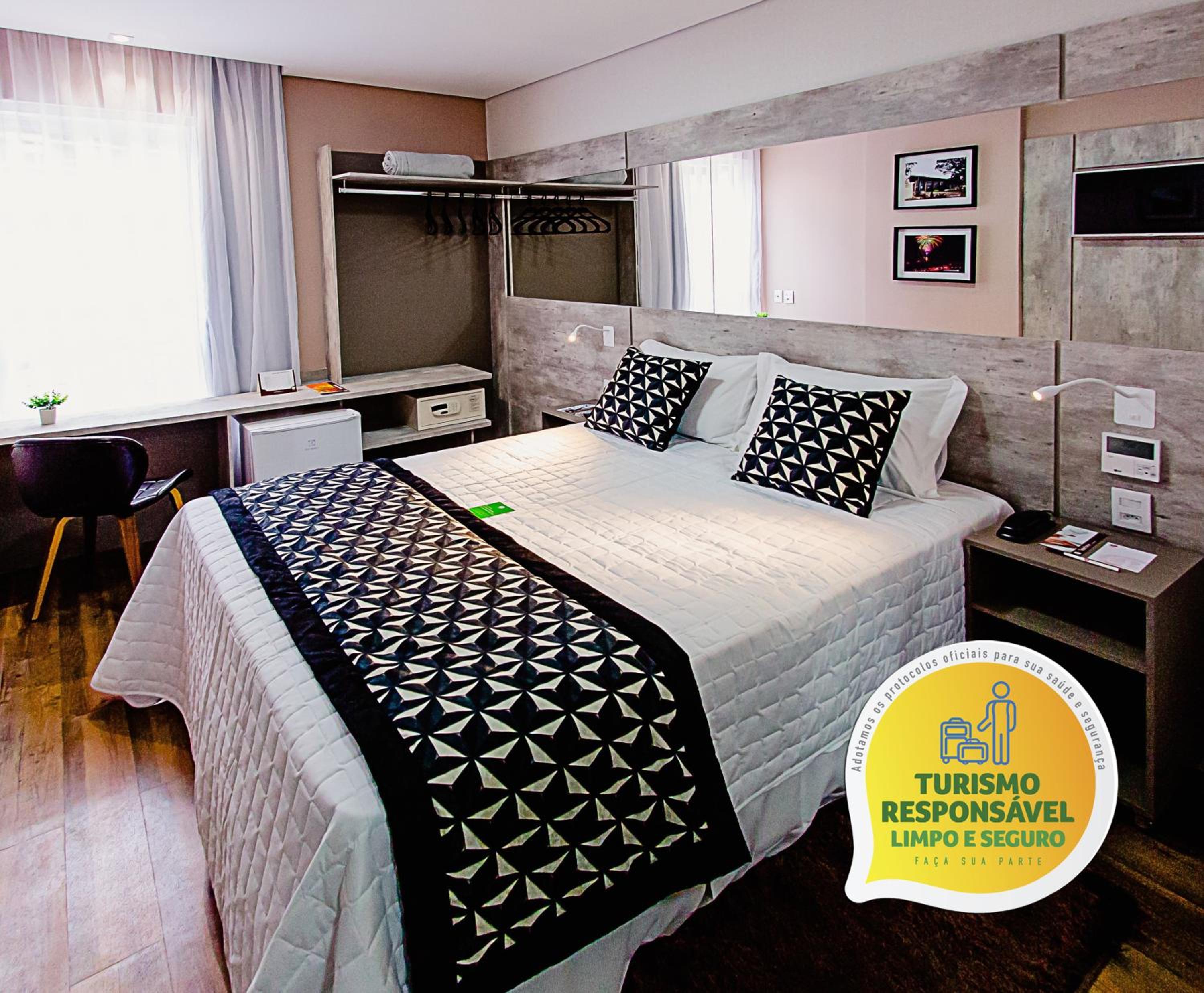 Quarto Luxo Cama Queen- Size  photo 2