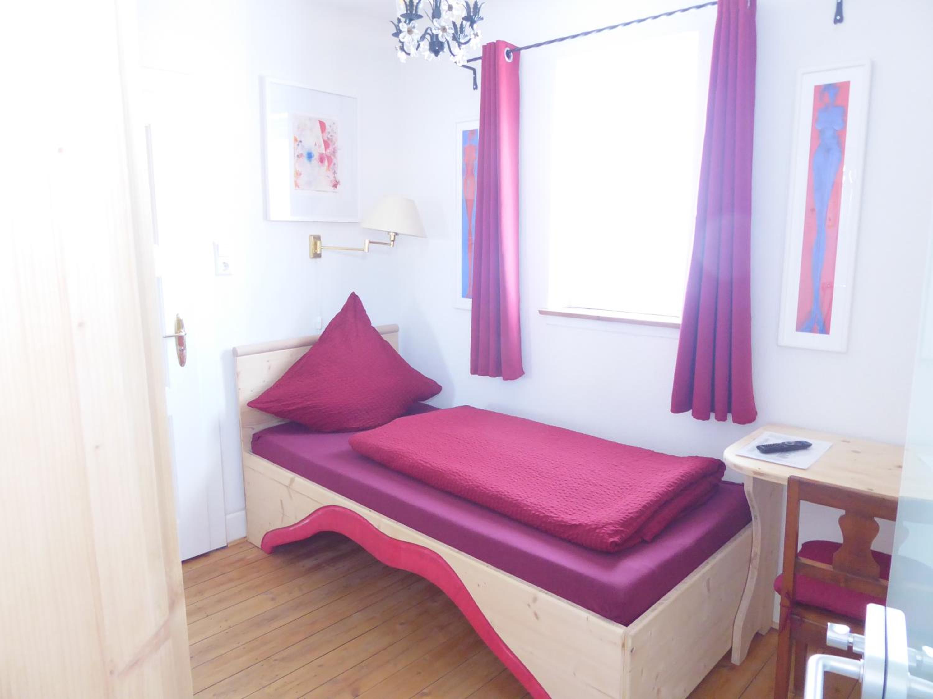 Small Single Room