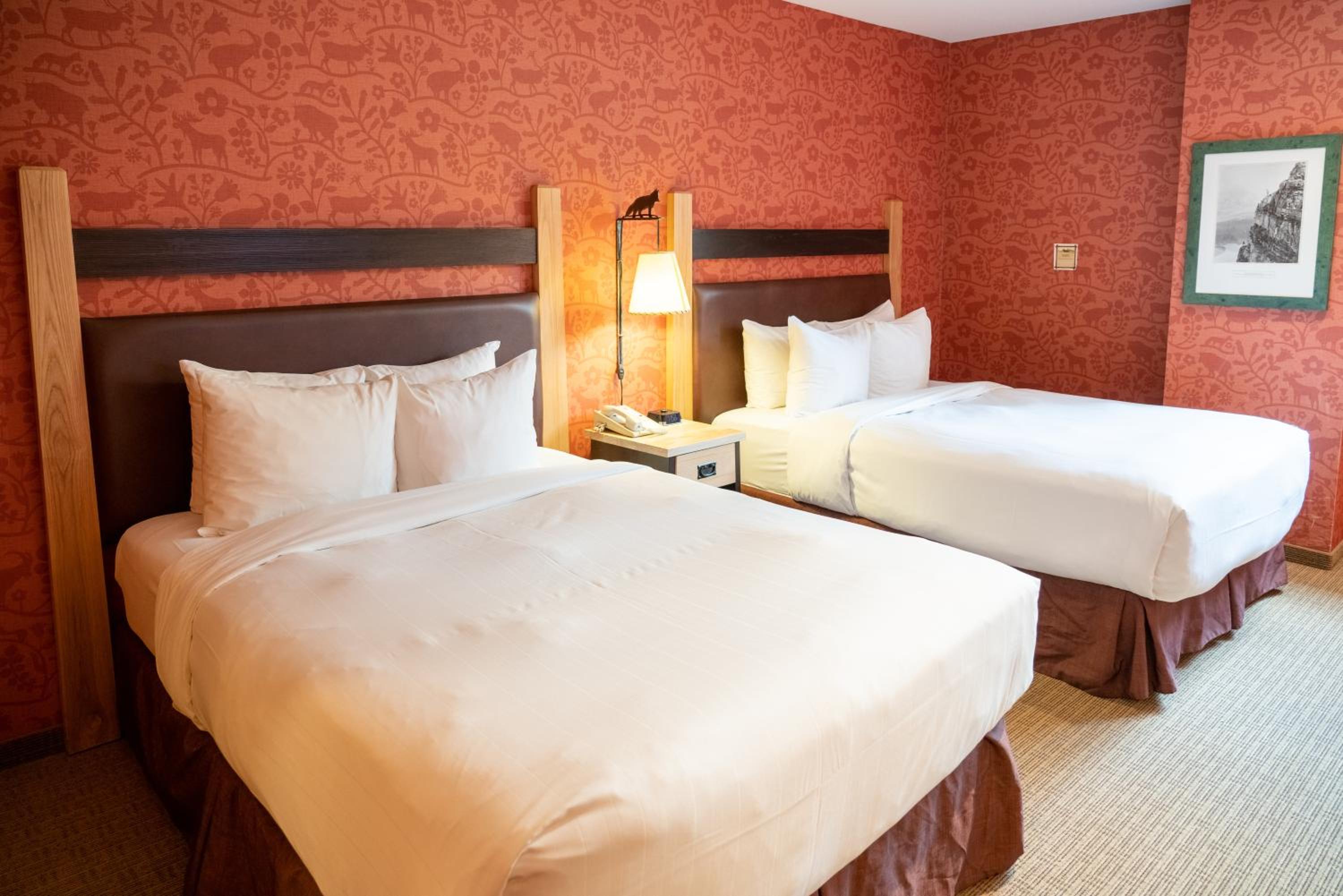 One-Bedroom Suite with Two Doubles - Photo 6