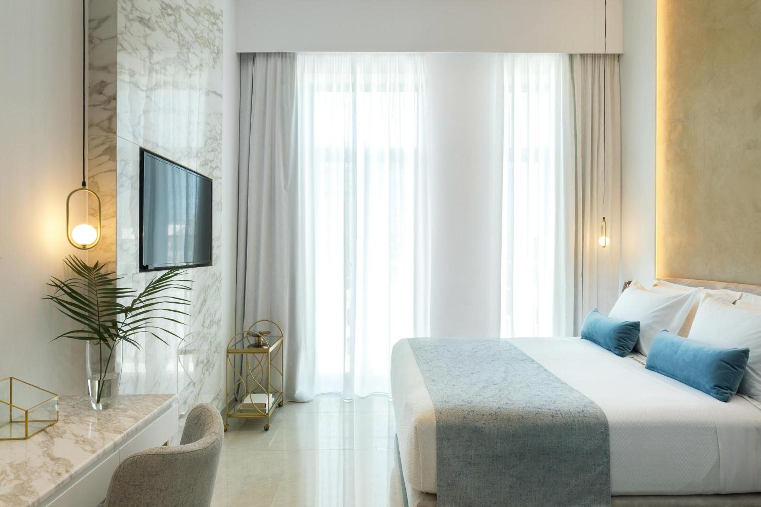 Junior Suite - Photo 1