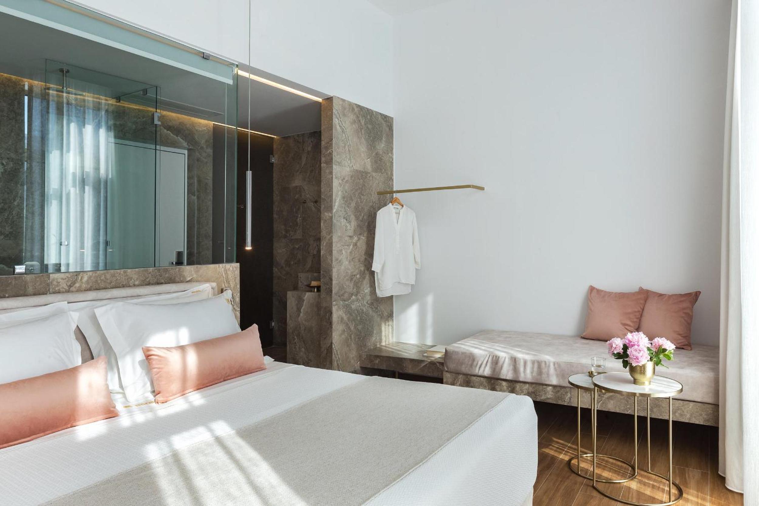 Suite with spa bath - Photo 1