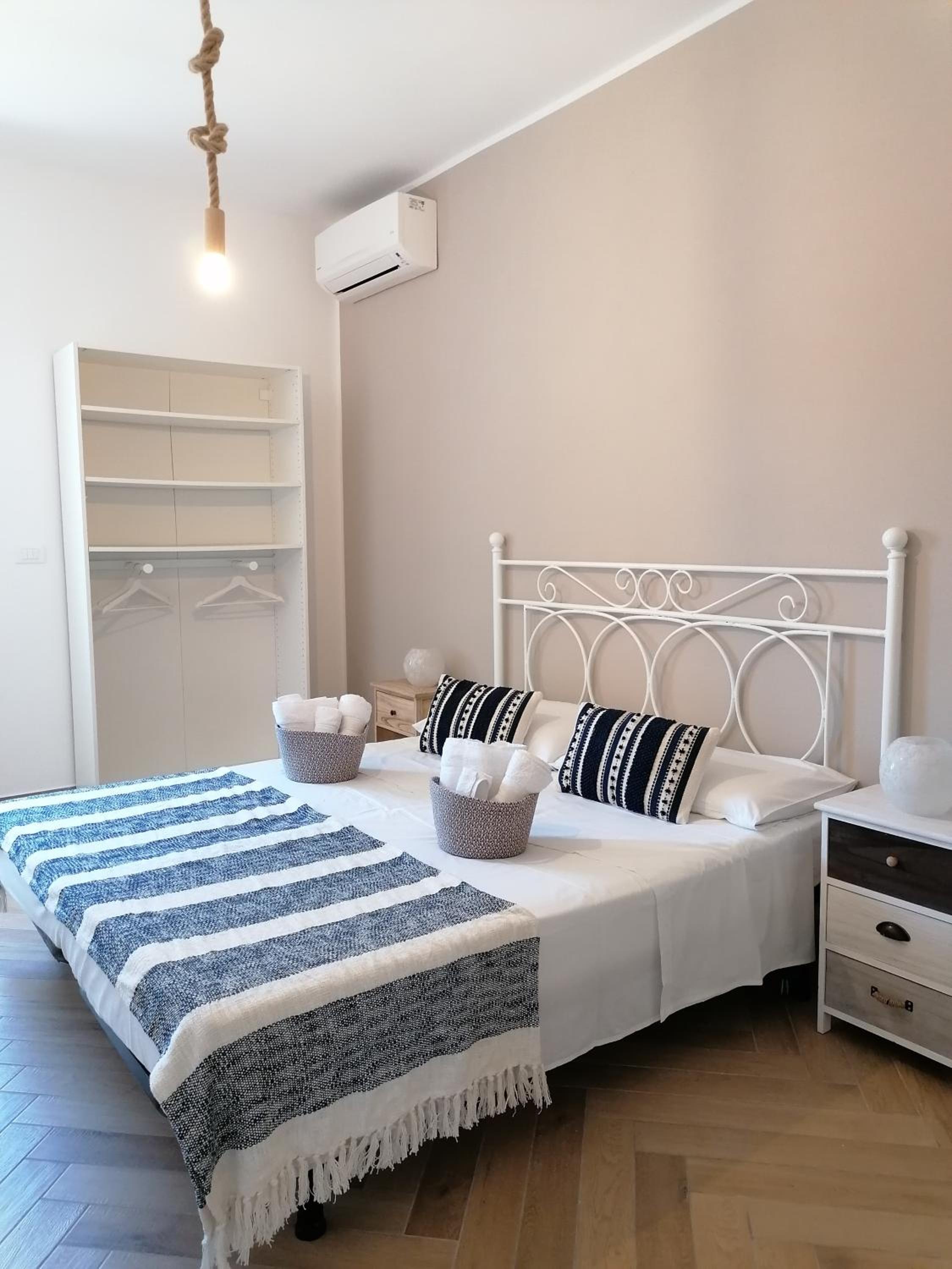 Three-Bedroom Apartment photo 2