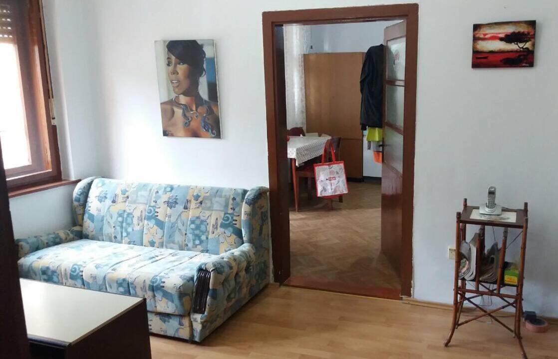 Double Room with Shared Toilet photo 3