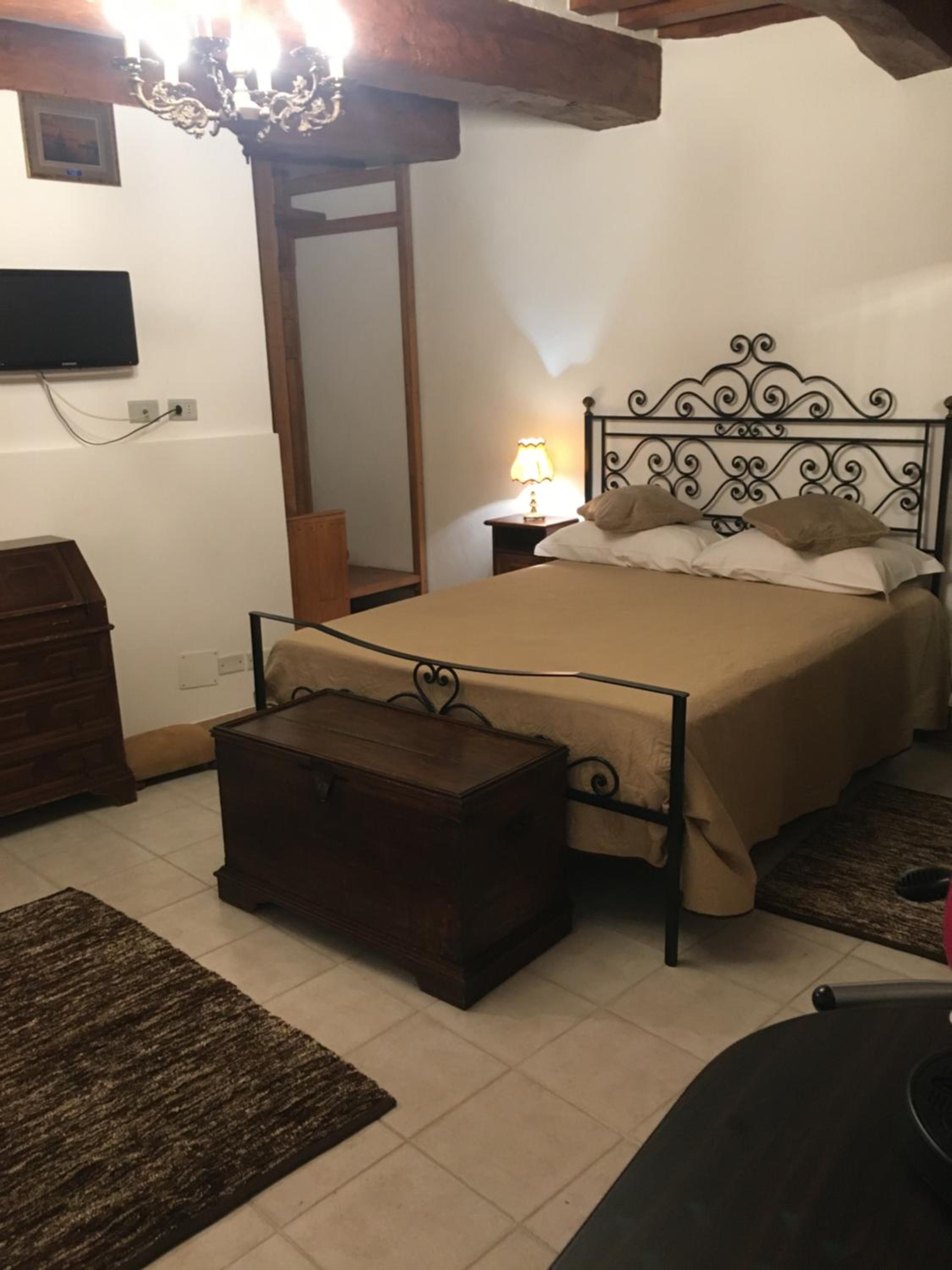 Triple Room - Photo 14