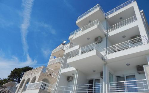 Studio Apartment with Sea View