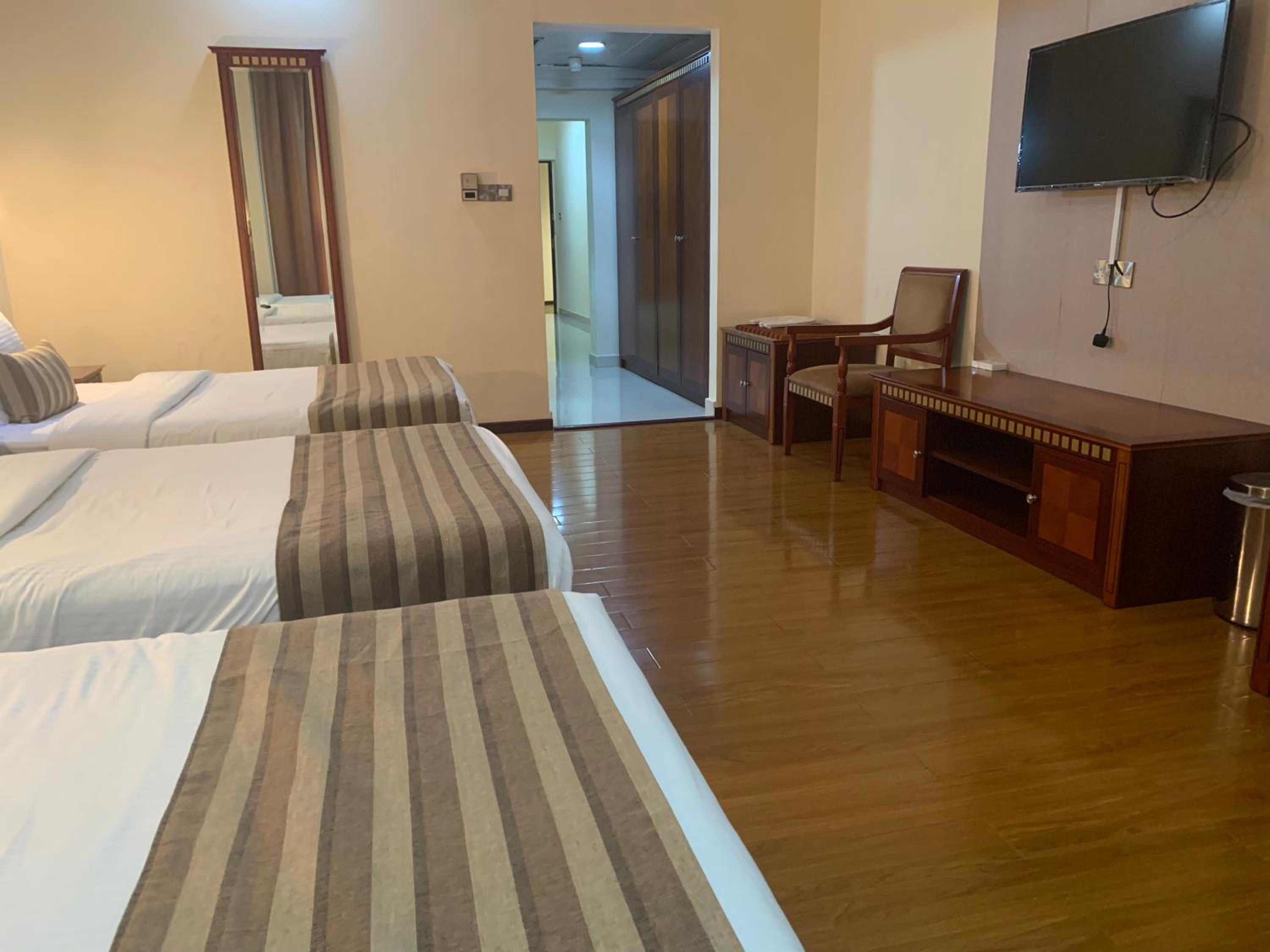 Deluxe Triple Room