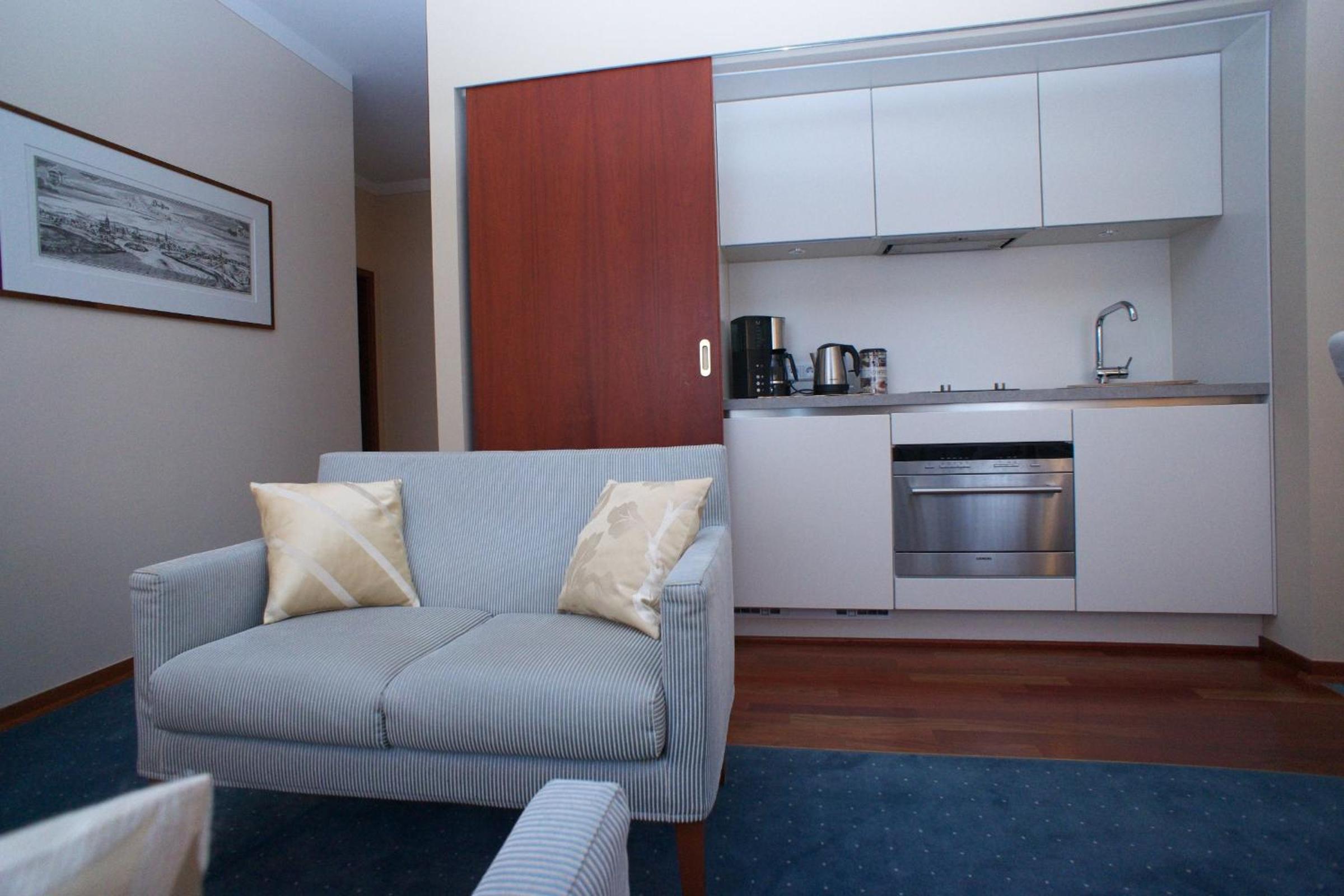 Apartment thumbnail 6