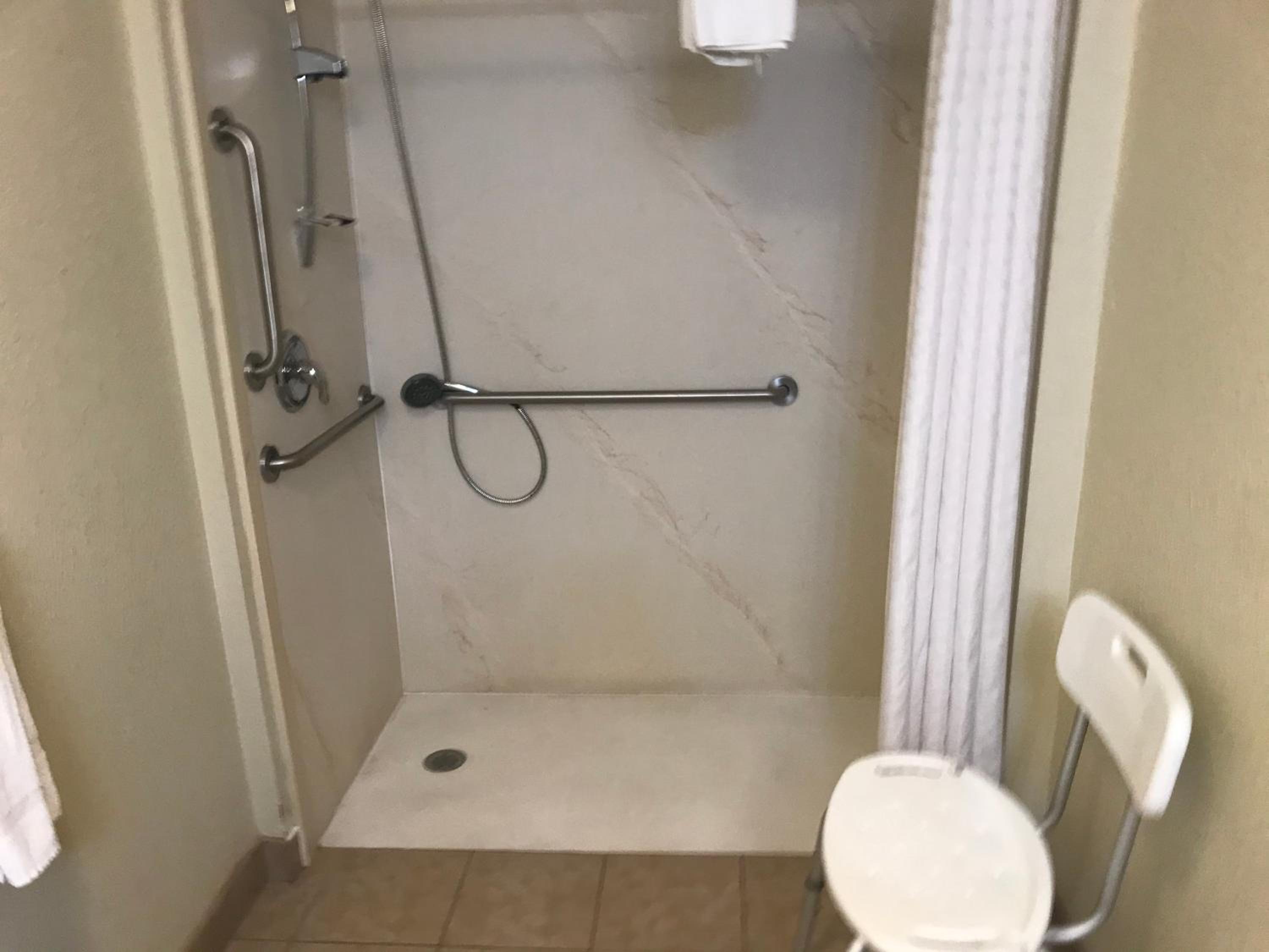 King Room - Disability Access-Non-Smoking - Photo 4