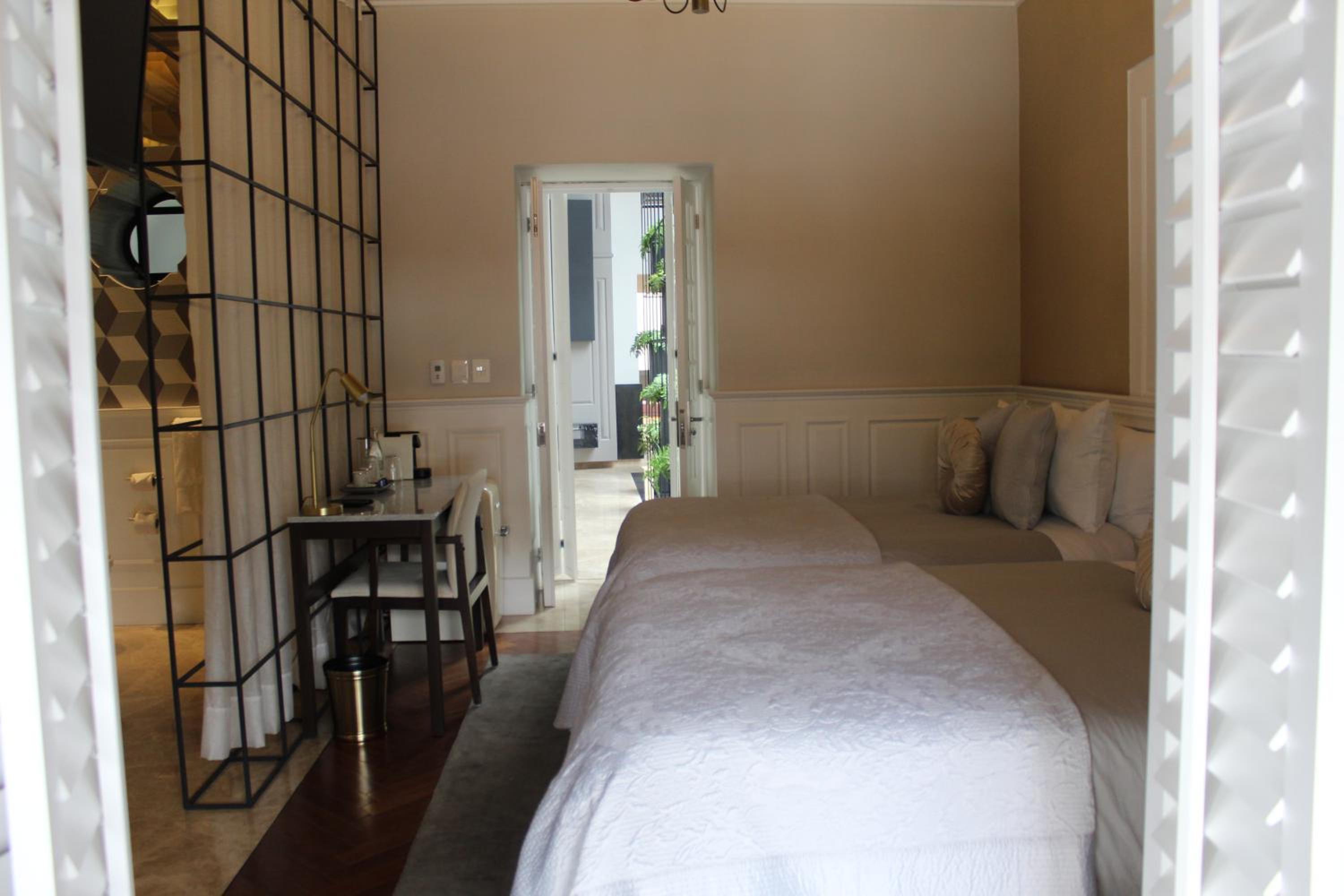 Double Room with Two Double Beds photo 3