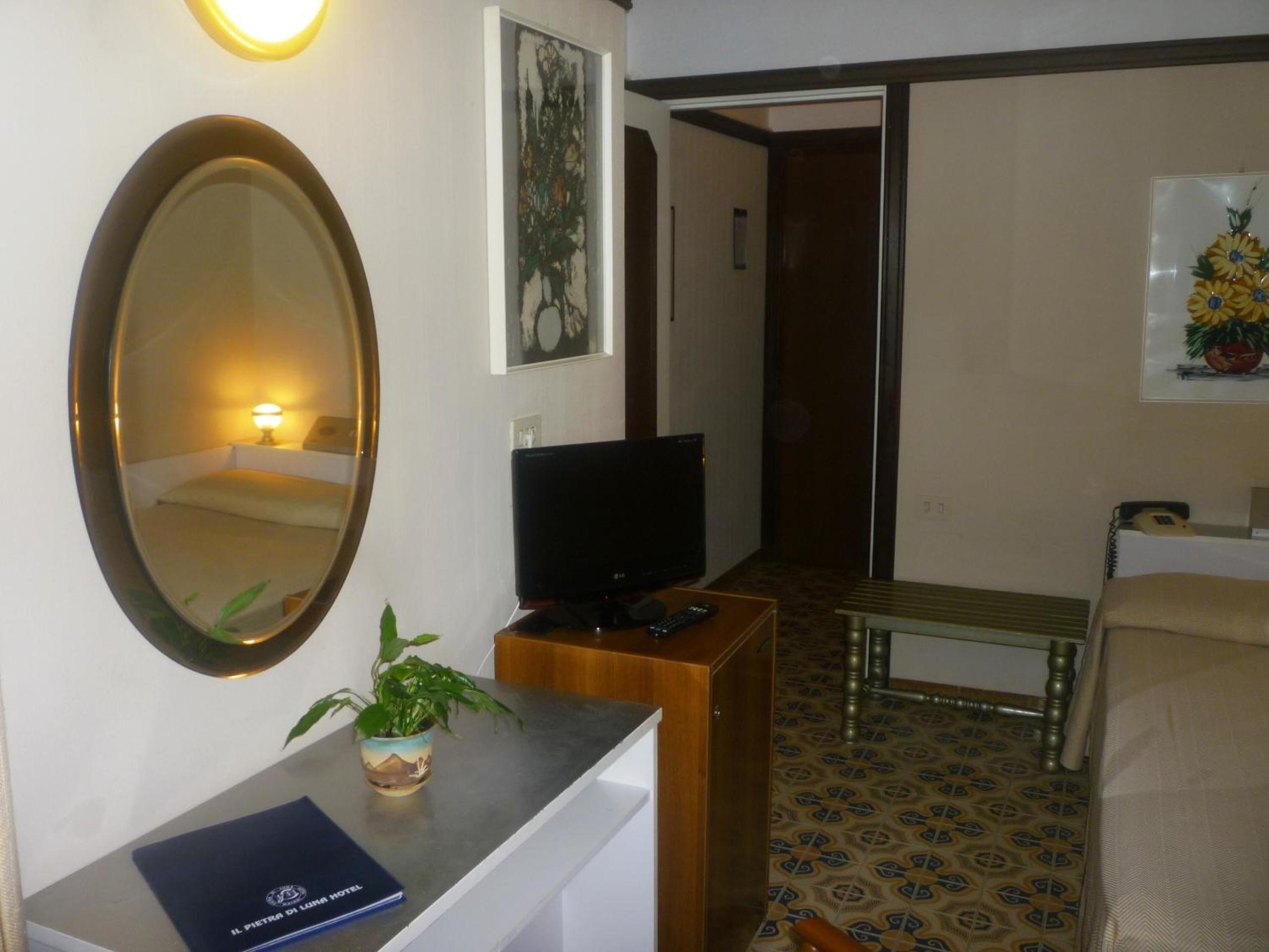 Economy Single Room photo 2