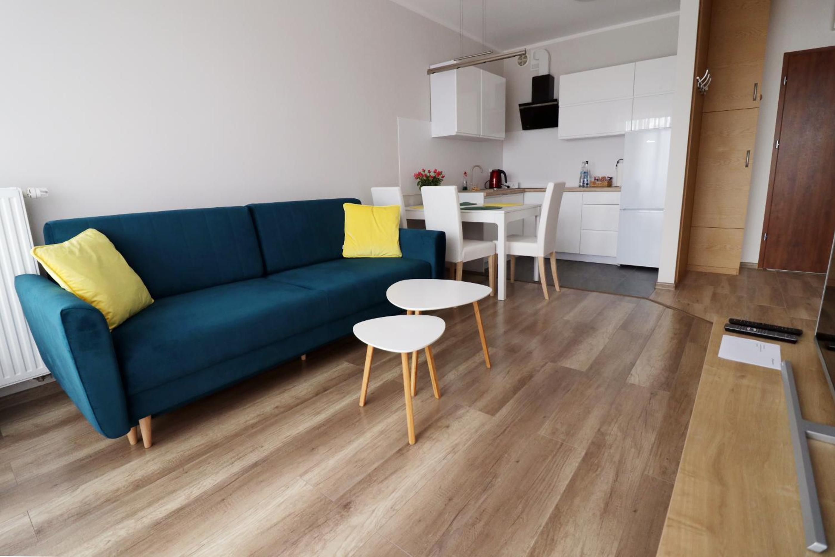 One-Bedroom Apartment - Photo 3