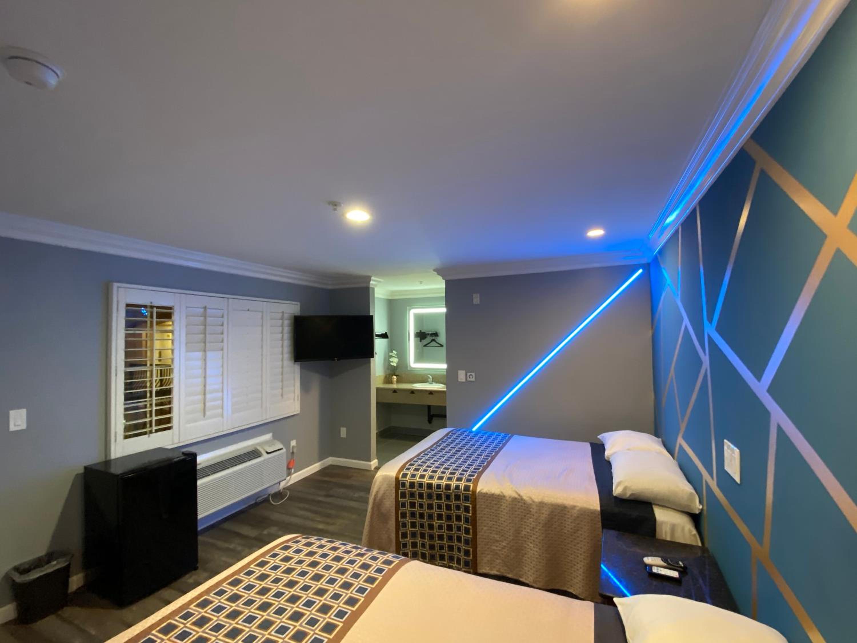 Deluxe Queen Room photo 3