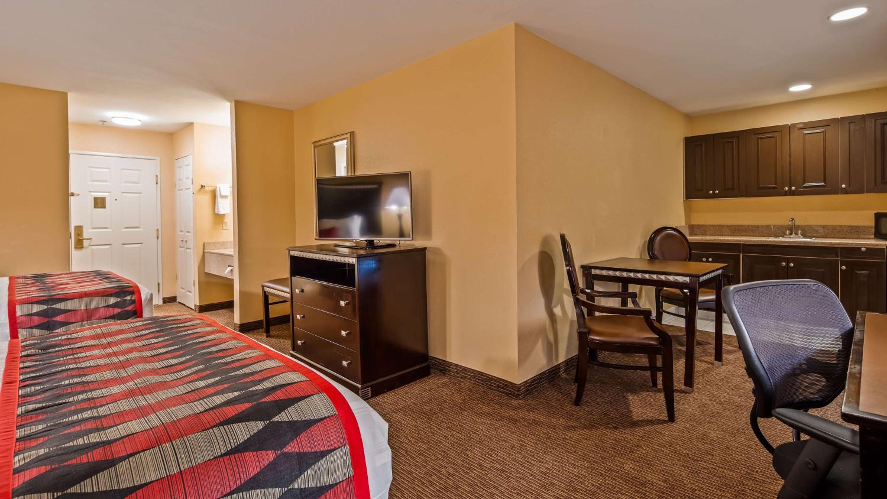 Double Room with Kitchenette - Non-Smoking - Photo 3