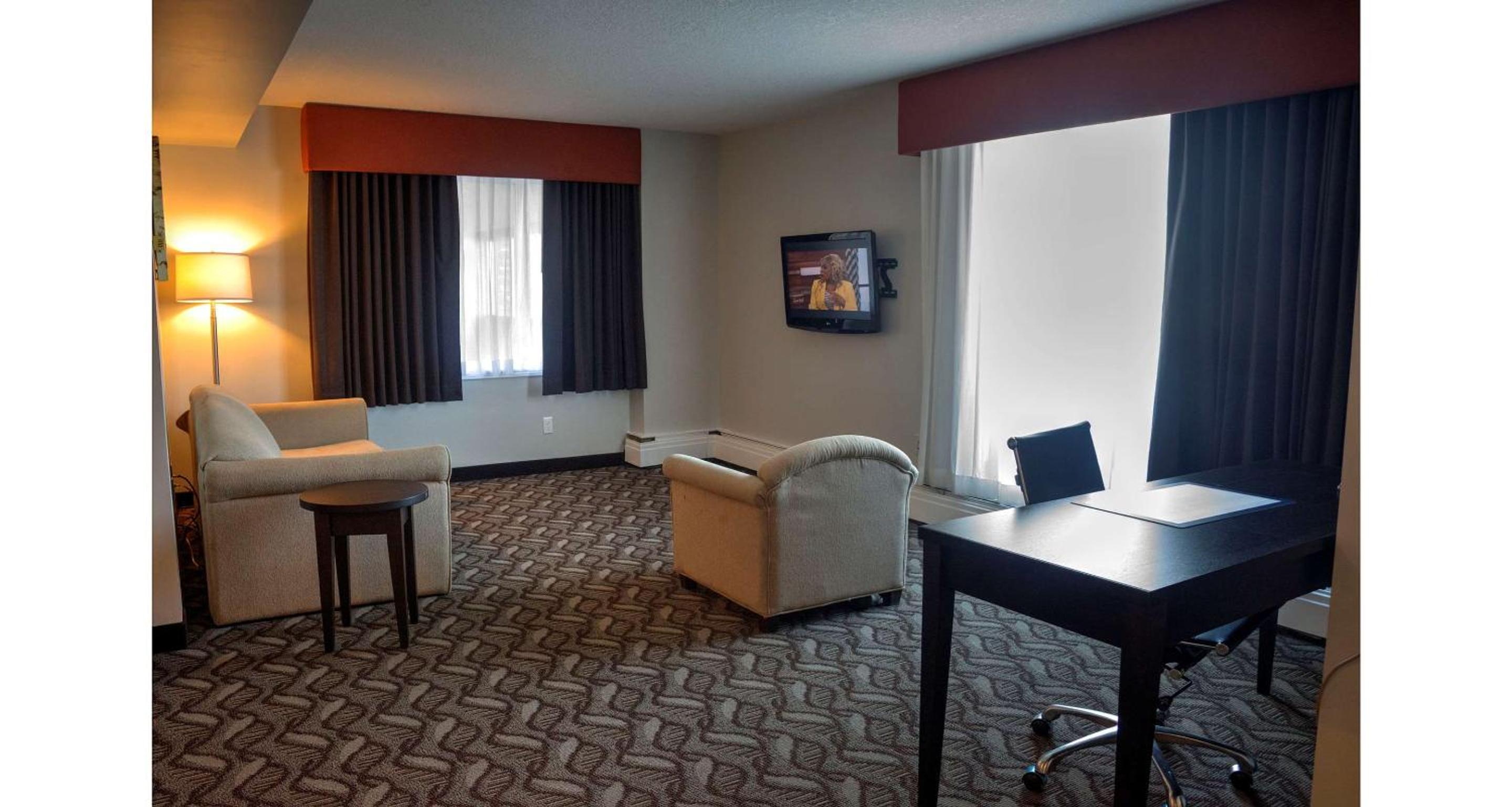 King Suite photo 2