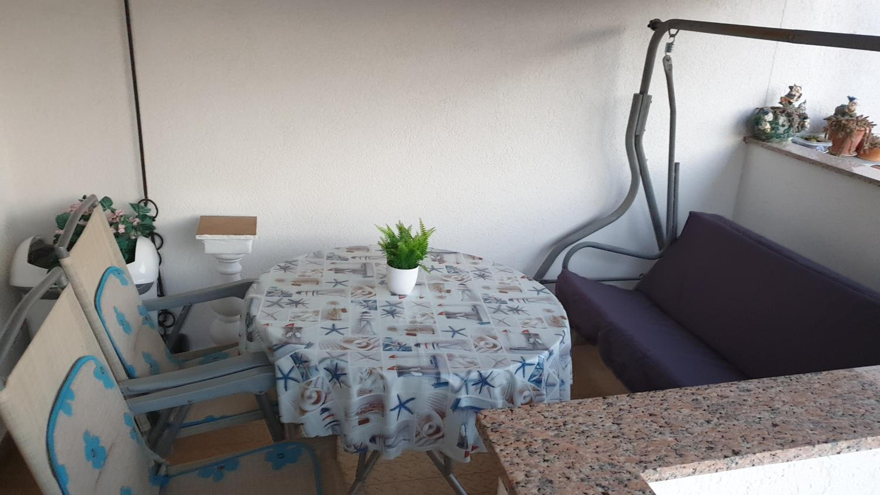 Studio Apartment photo 3