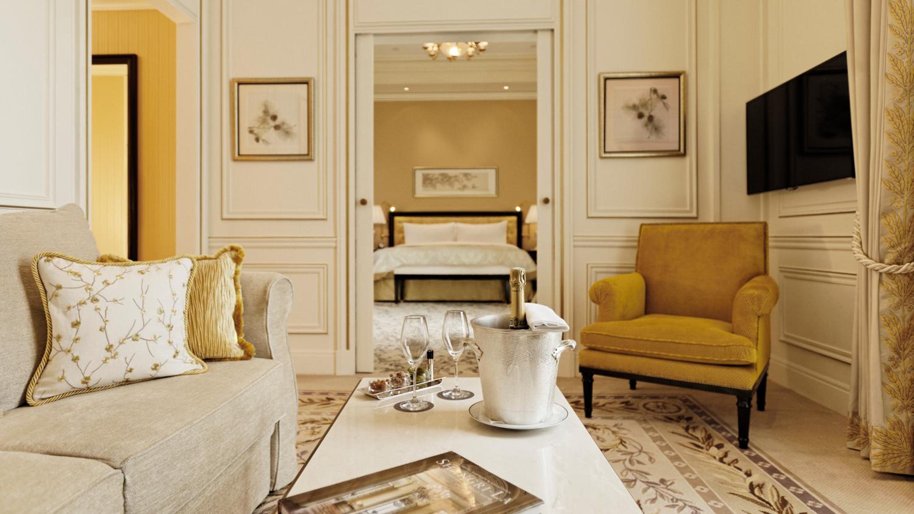 Terrace Suite Paris View
