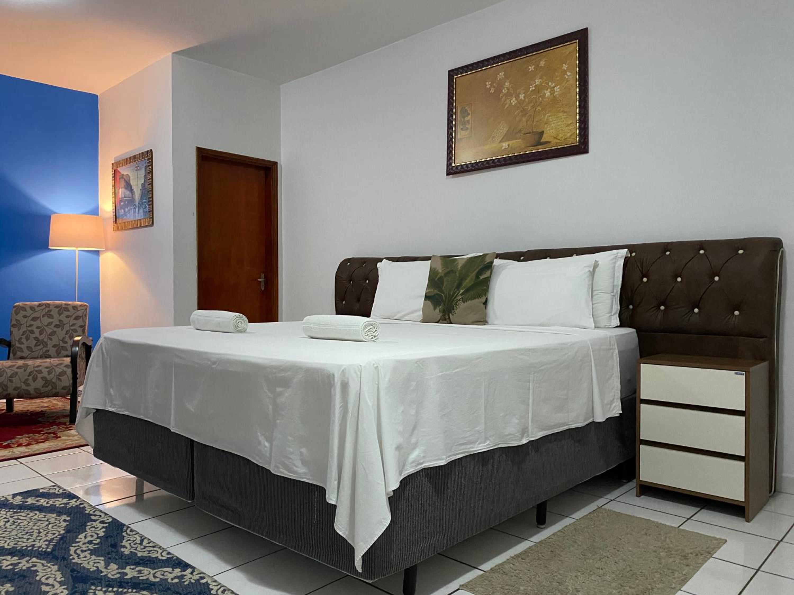 Deluxe King Suite