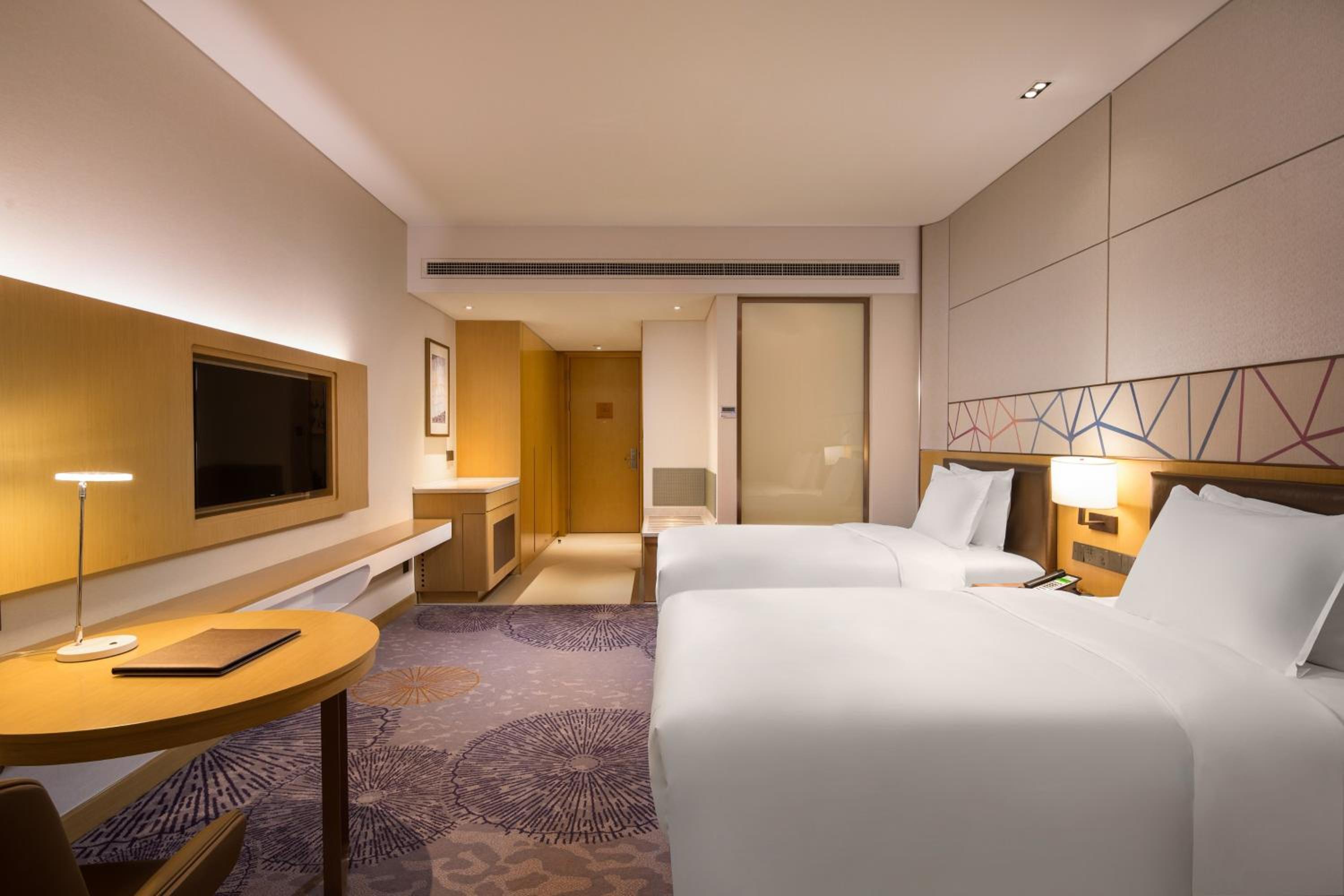 Standard Room - Photo 8