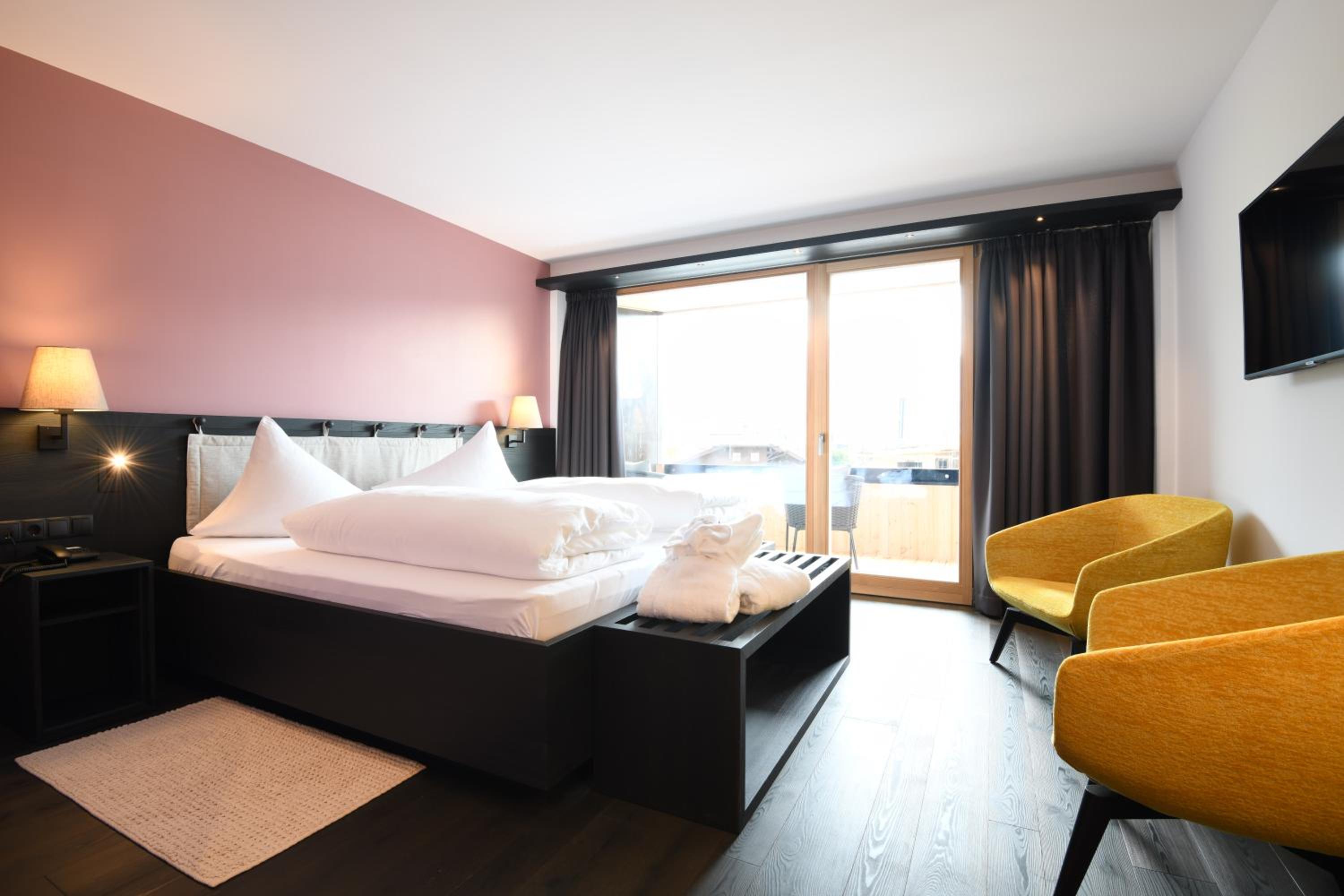 Superior Double Room - Photo 9
