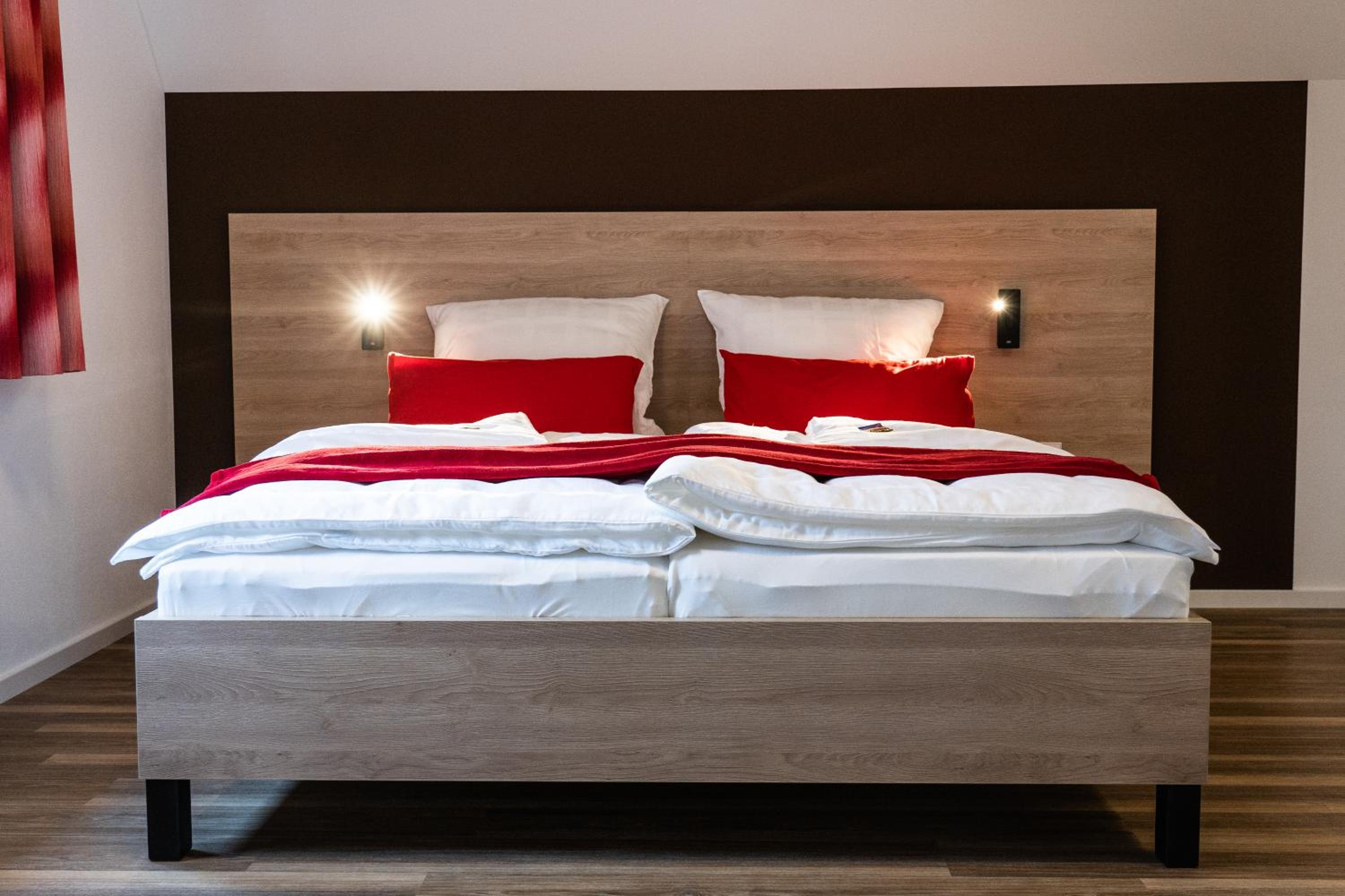 Standard Double or Twin Room - Photo 1