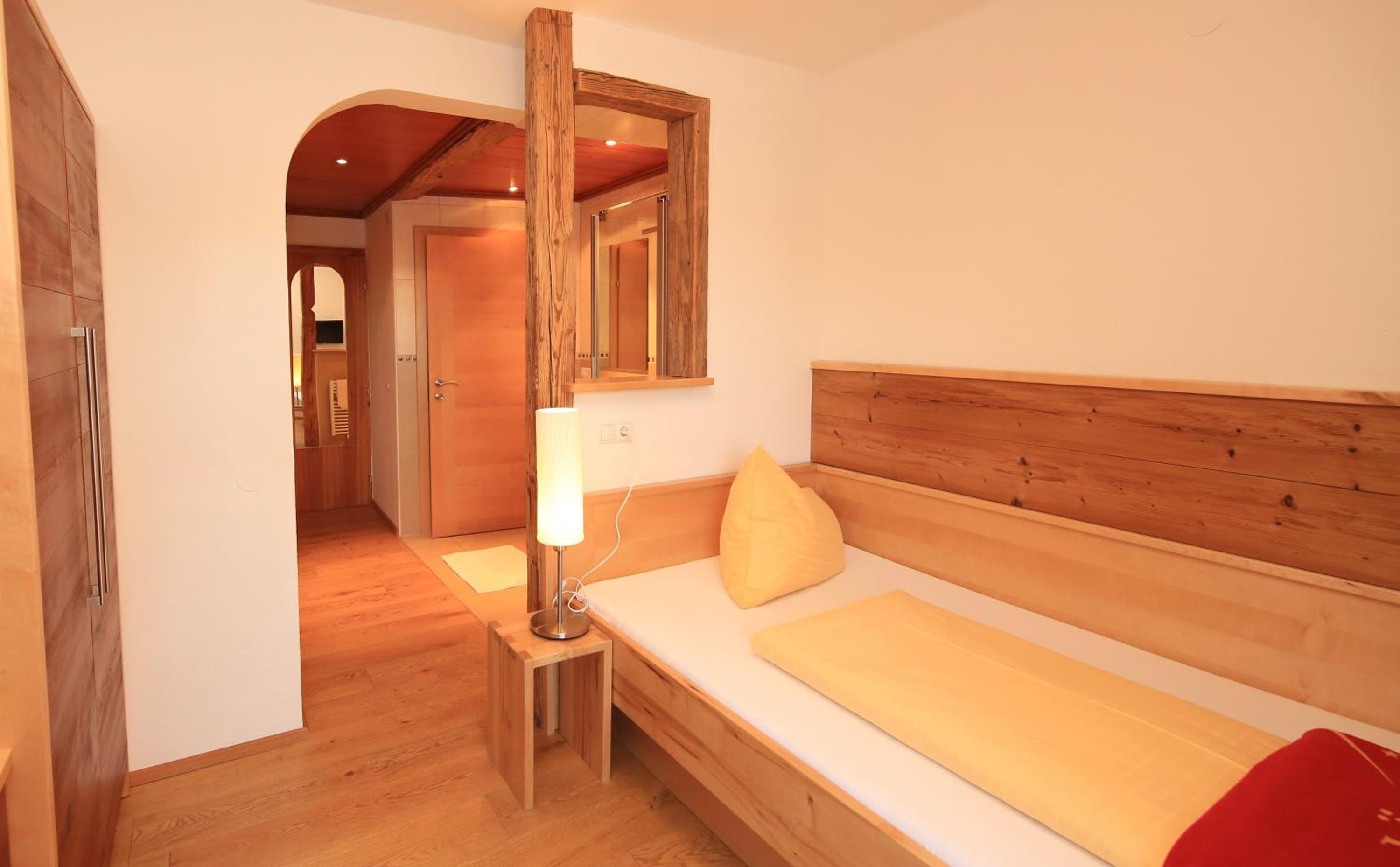 Single Room photo 2