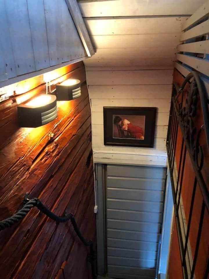 Double Room with Lake View - Photo 37