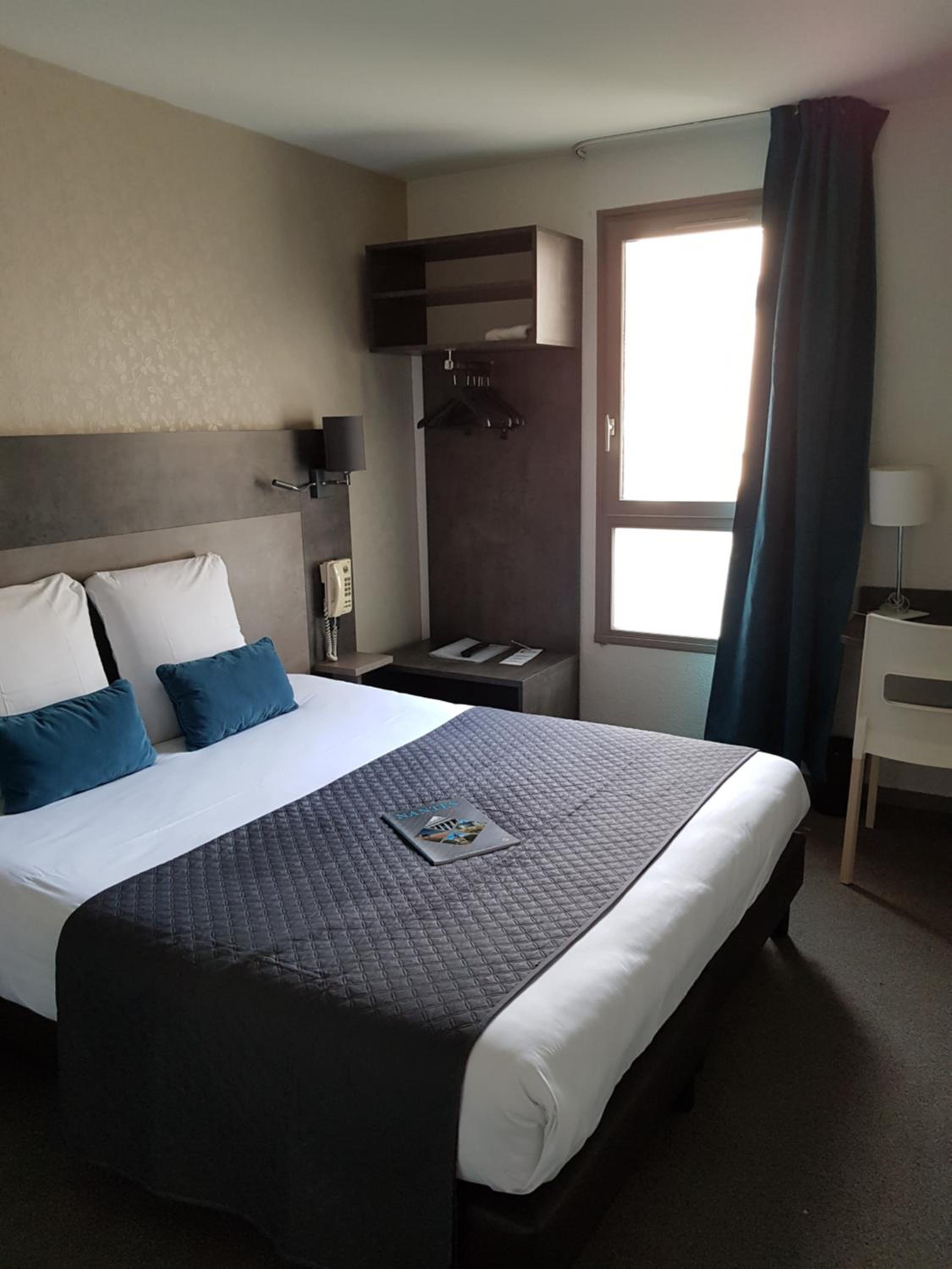 Quadruple Room - Photo 5