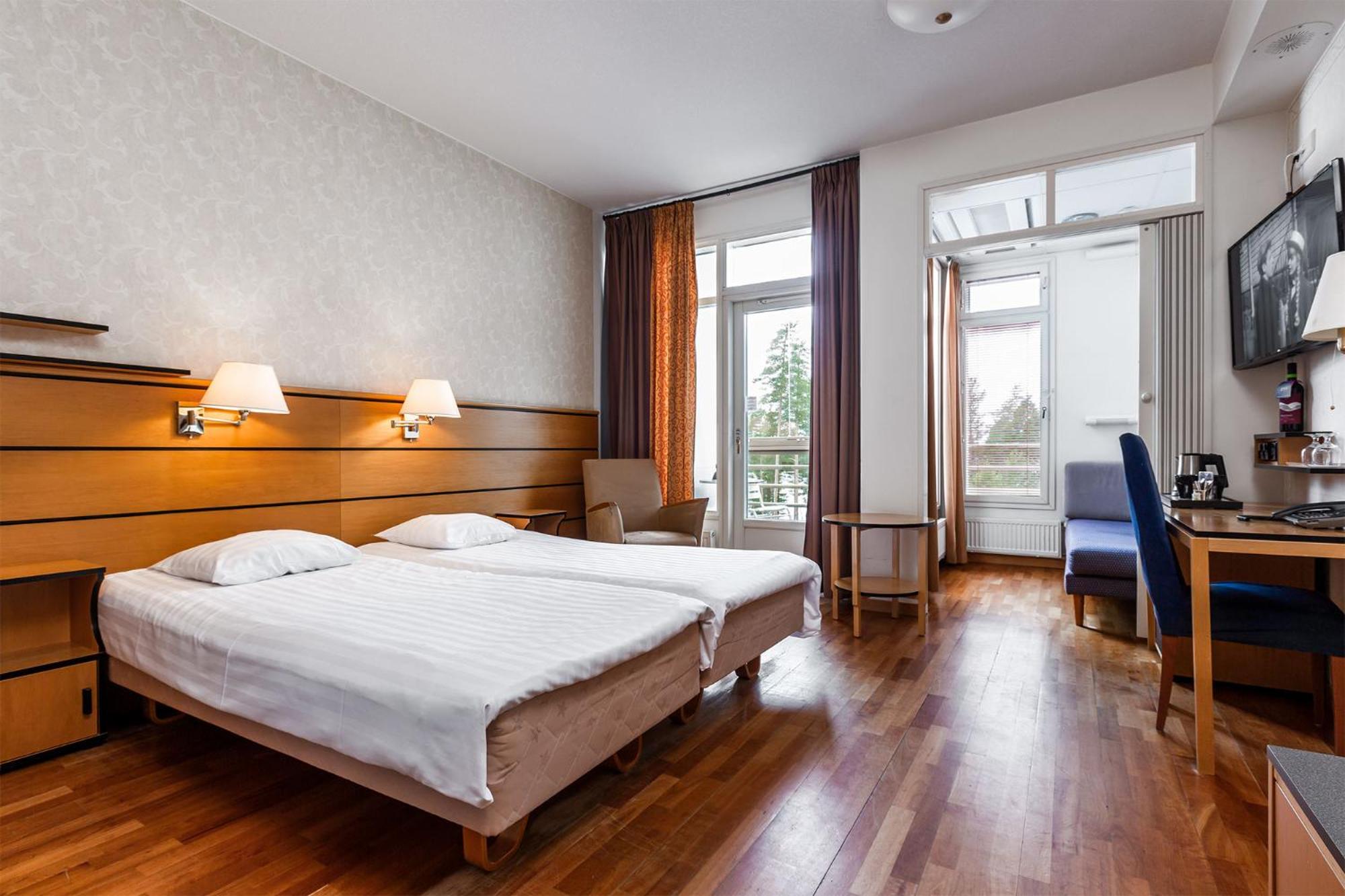 Superior Twin Room with Spa Access