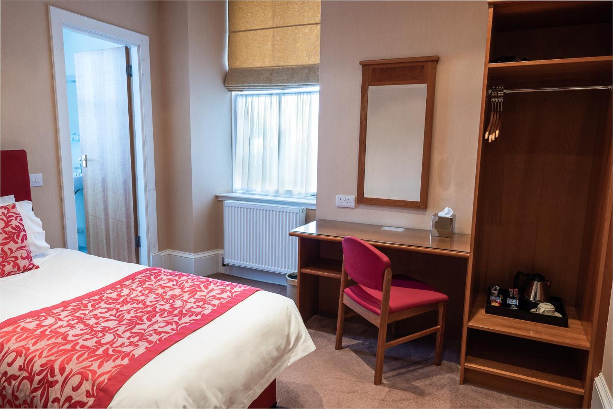 Single Room photo 3