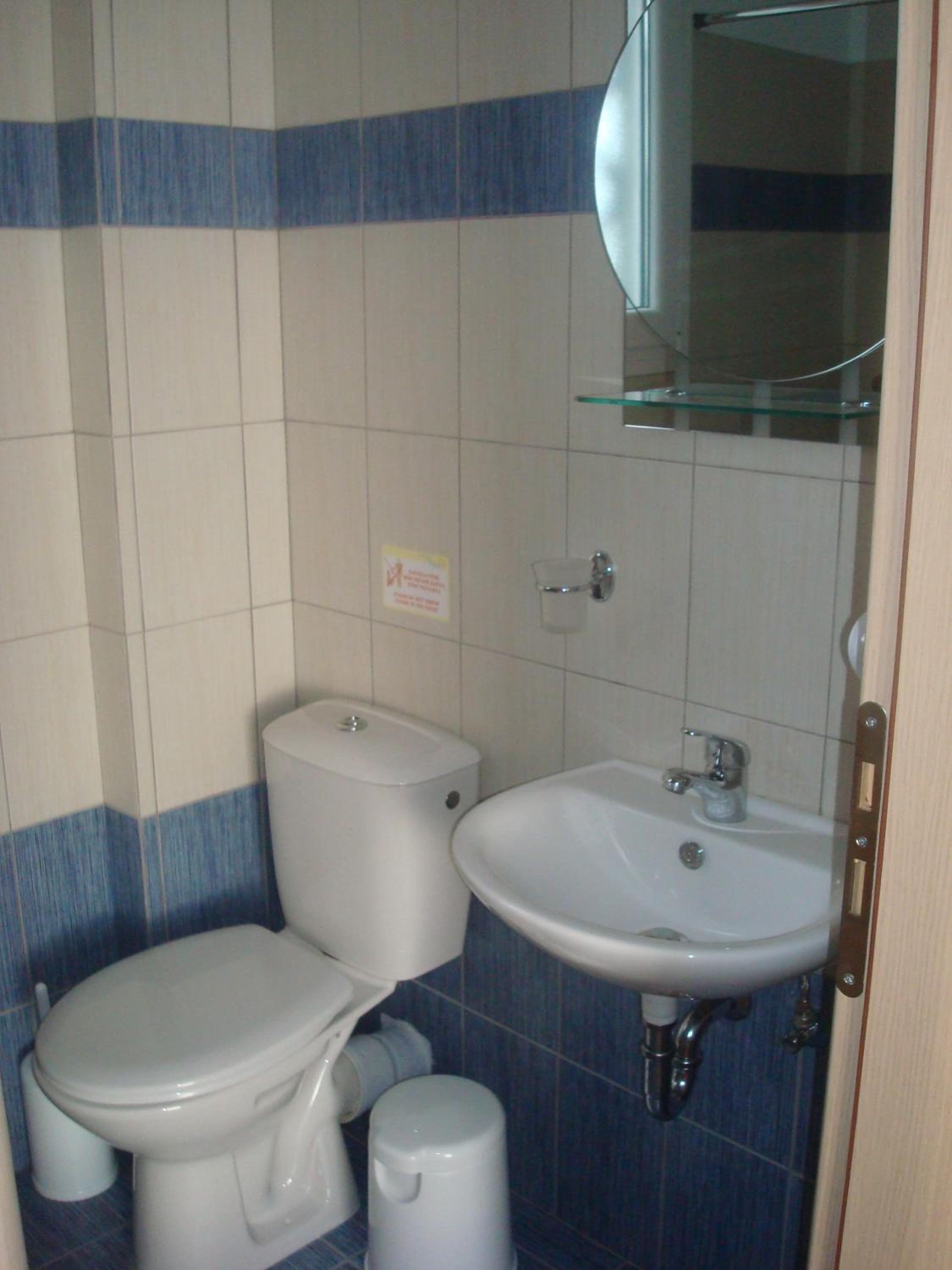 Room with Sea View (2 Adults) - Photo 22