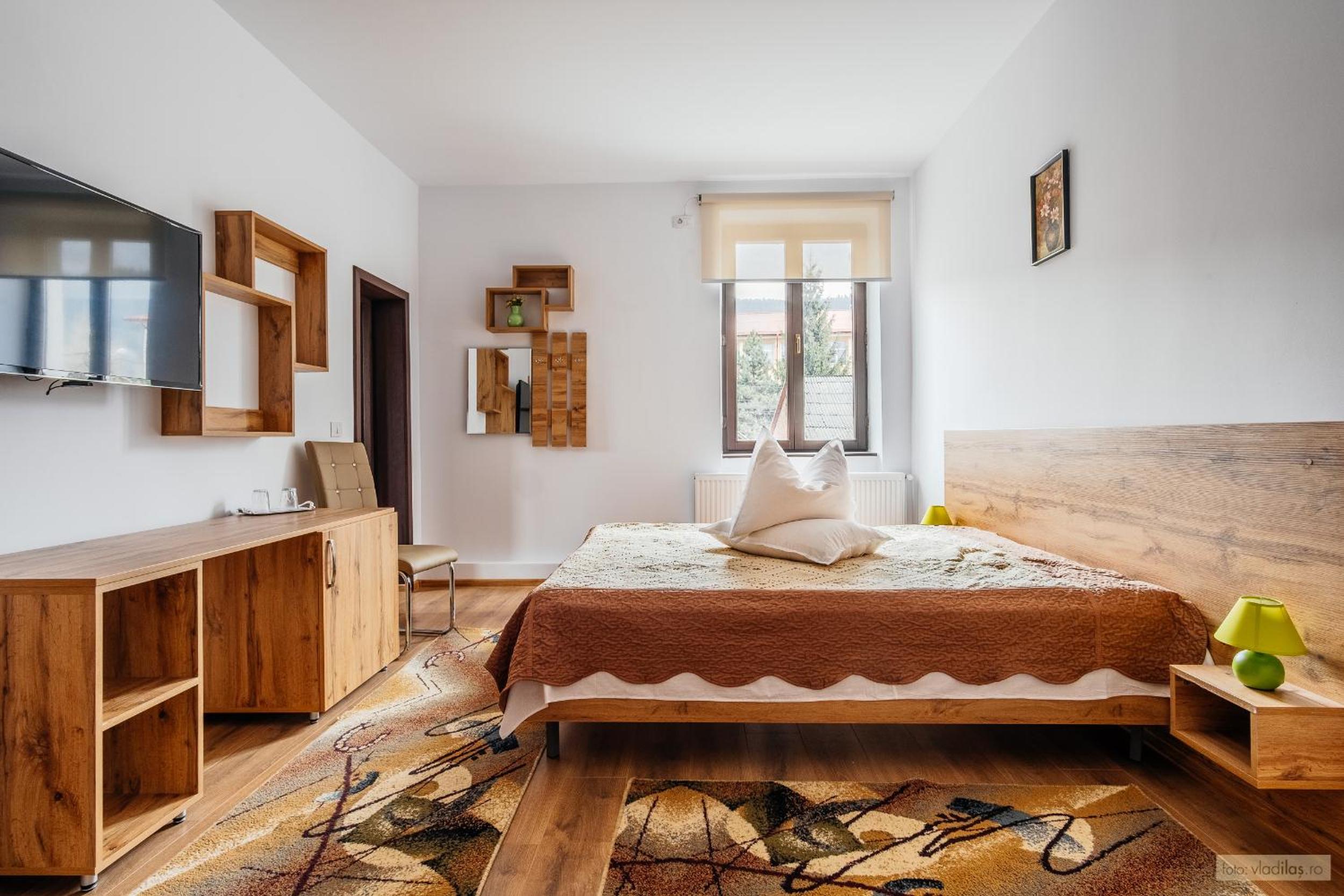 Double Room - Photo 1
