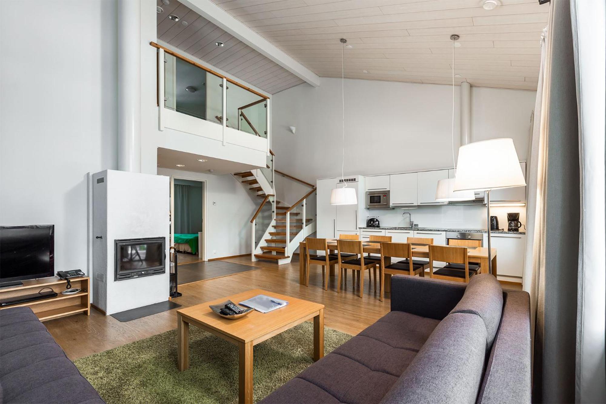 Three-Bedroom Villa Apartment with Sauna - Spa access included