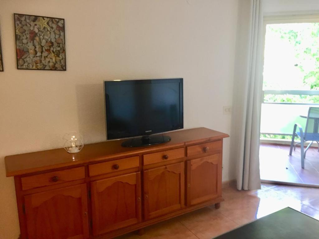 Apartment With Mountain View photo 3