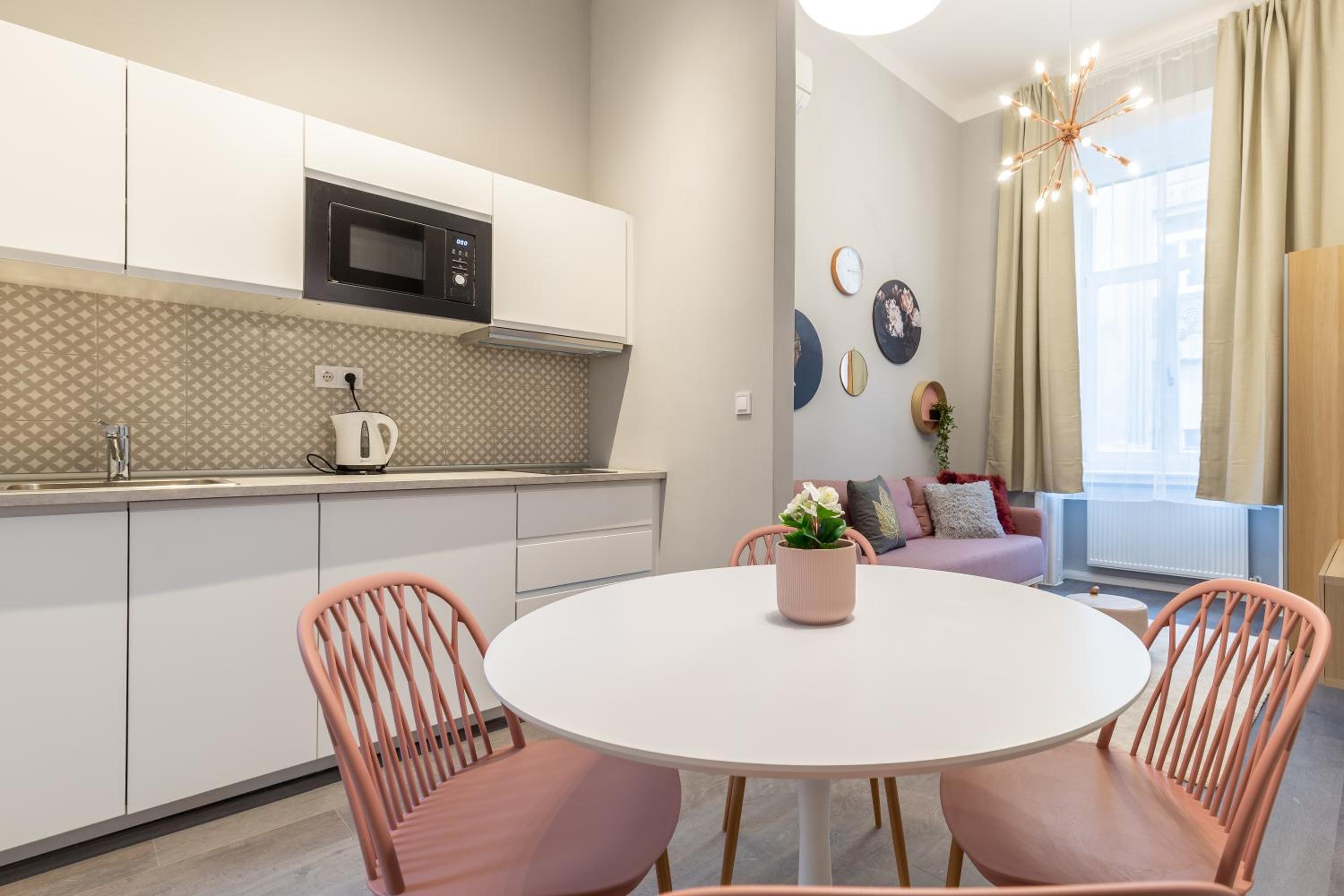 Apartment - Photo 5