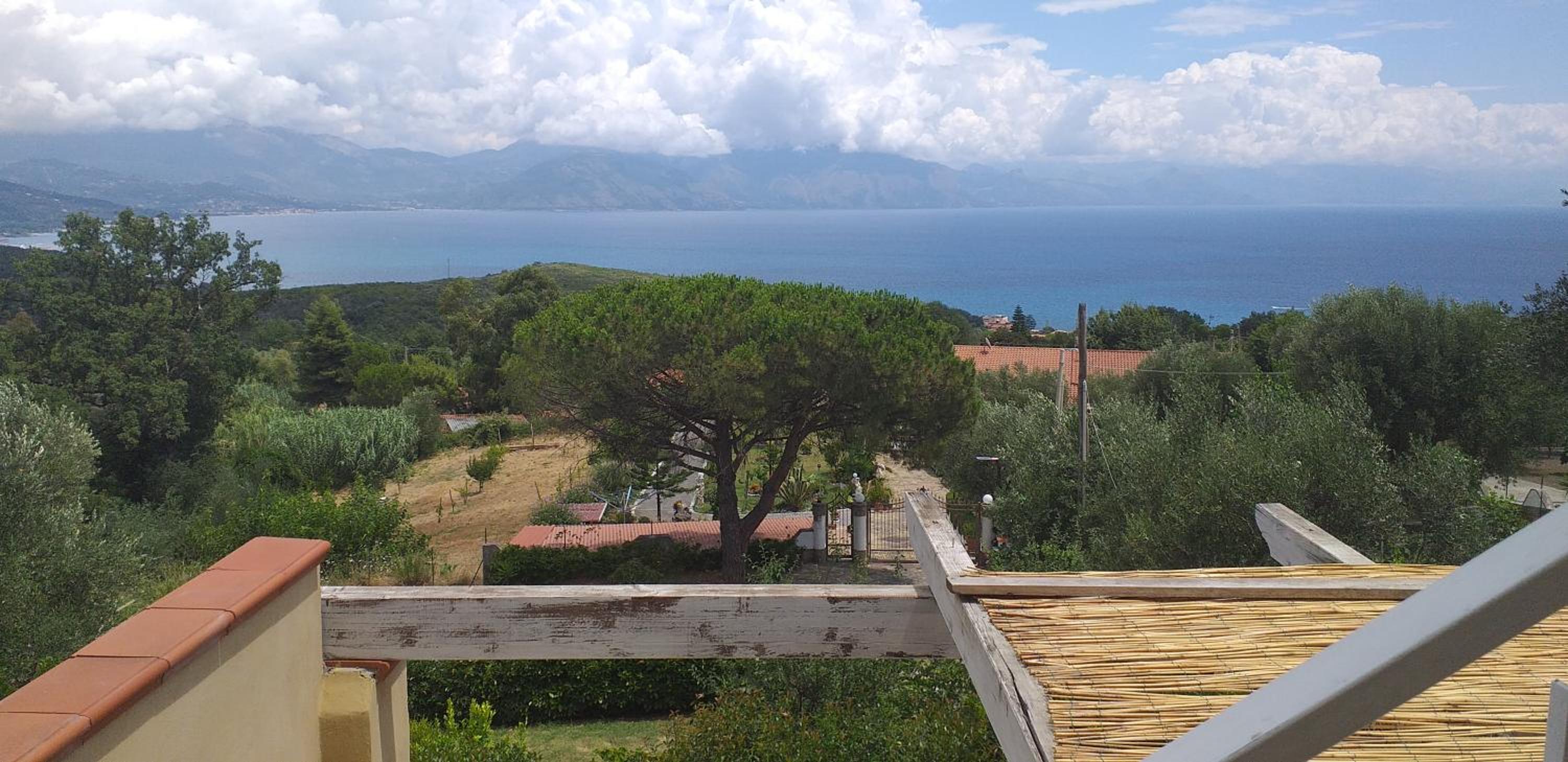 Two-Bedroom Apartment with Sea View photo 3