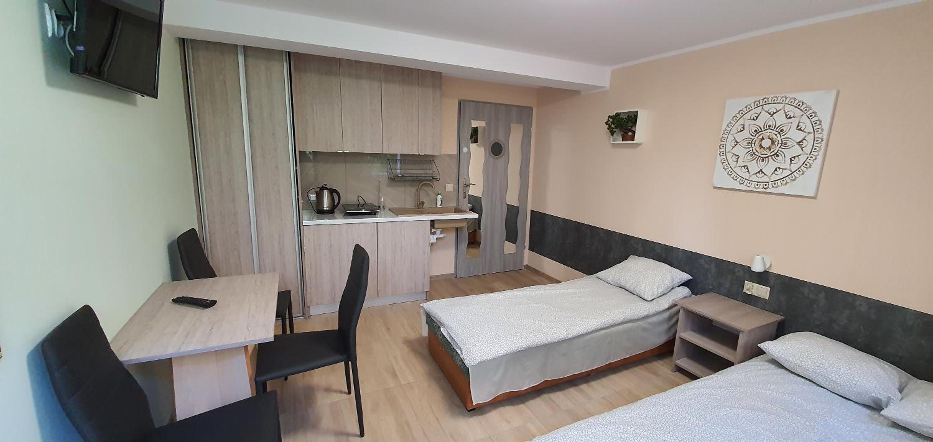 Standard Triple Room photo 2