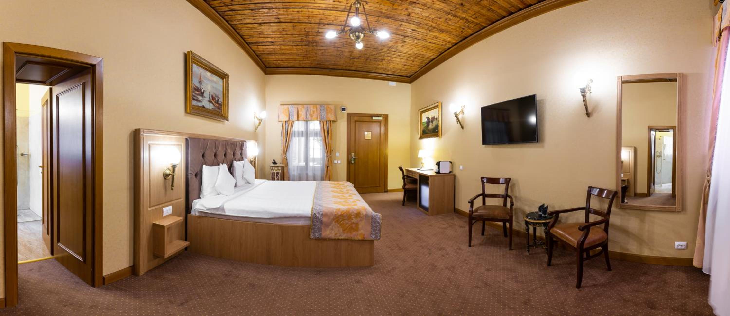 Deluxe Double Room - Photo 1