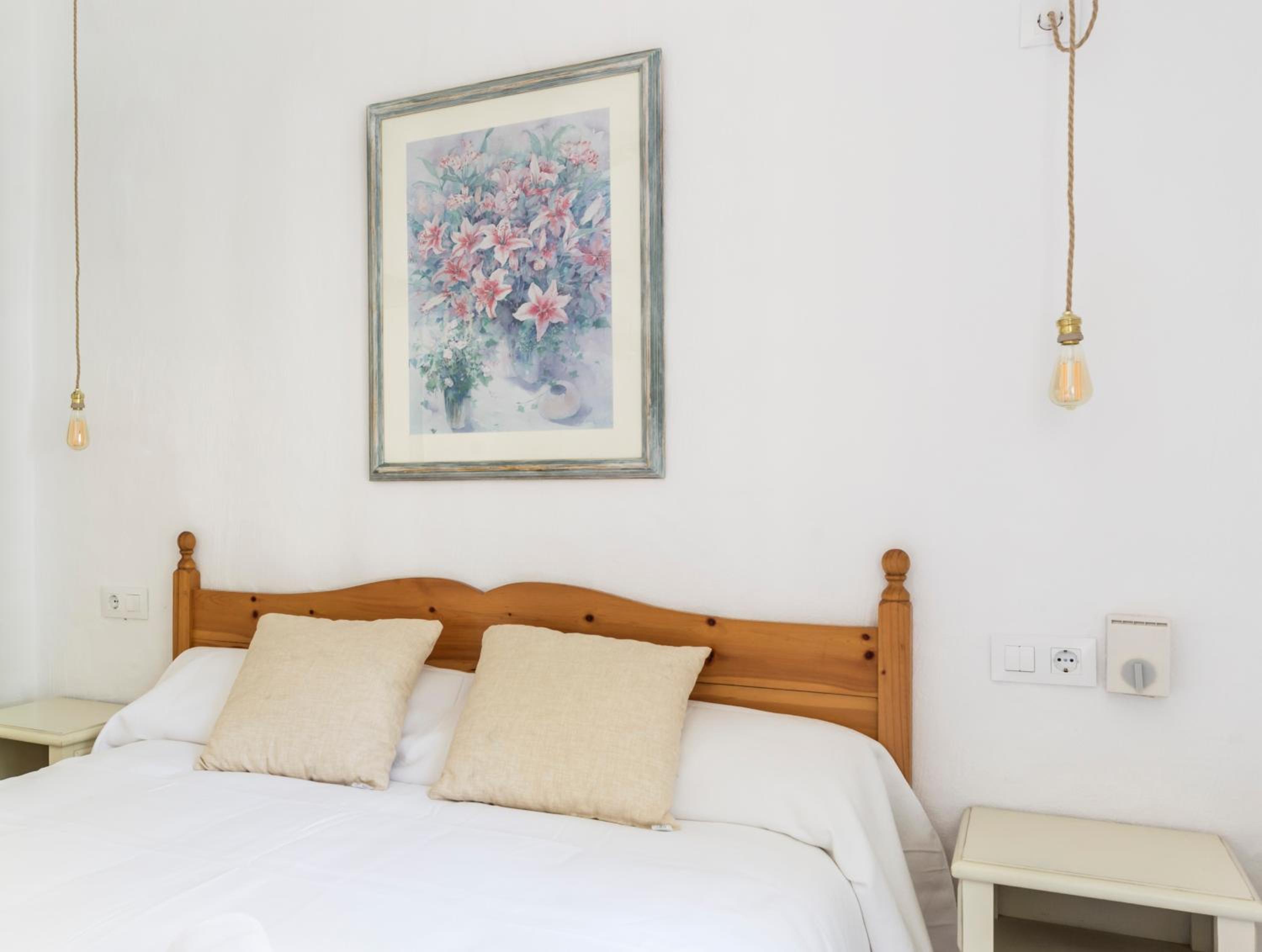 Apartamento de un dormitorio superior con aire acondicionado.