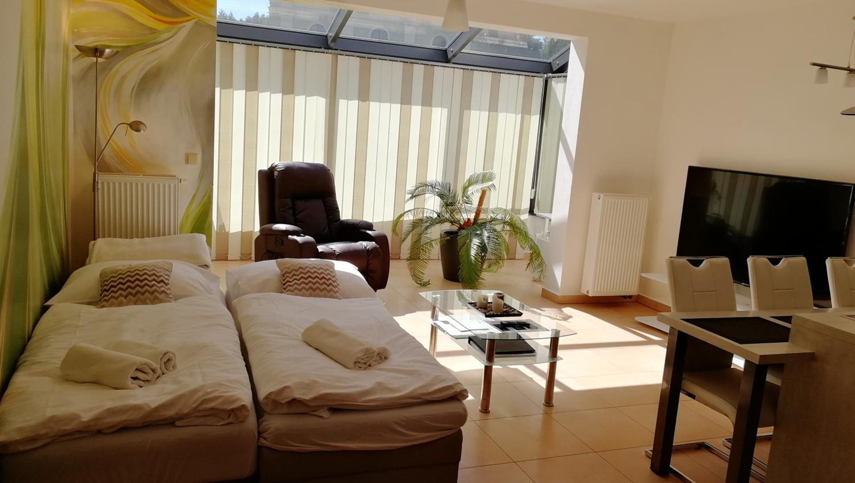 Deluxe Apartment - Photo 21