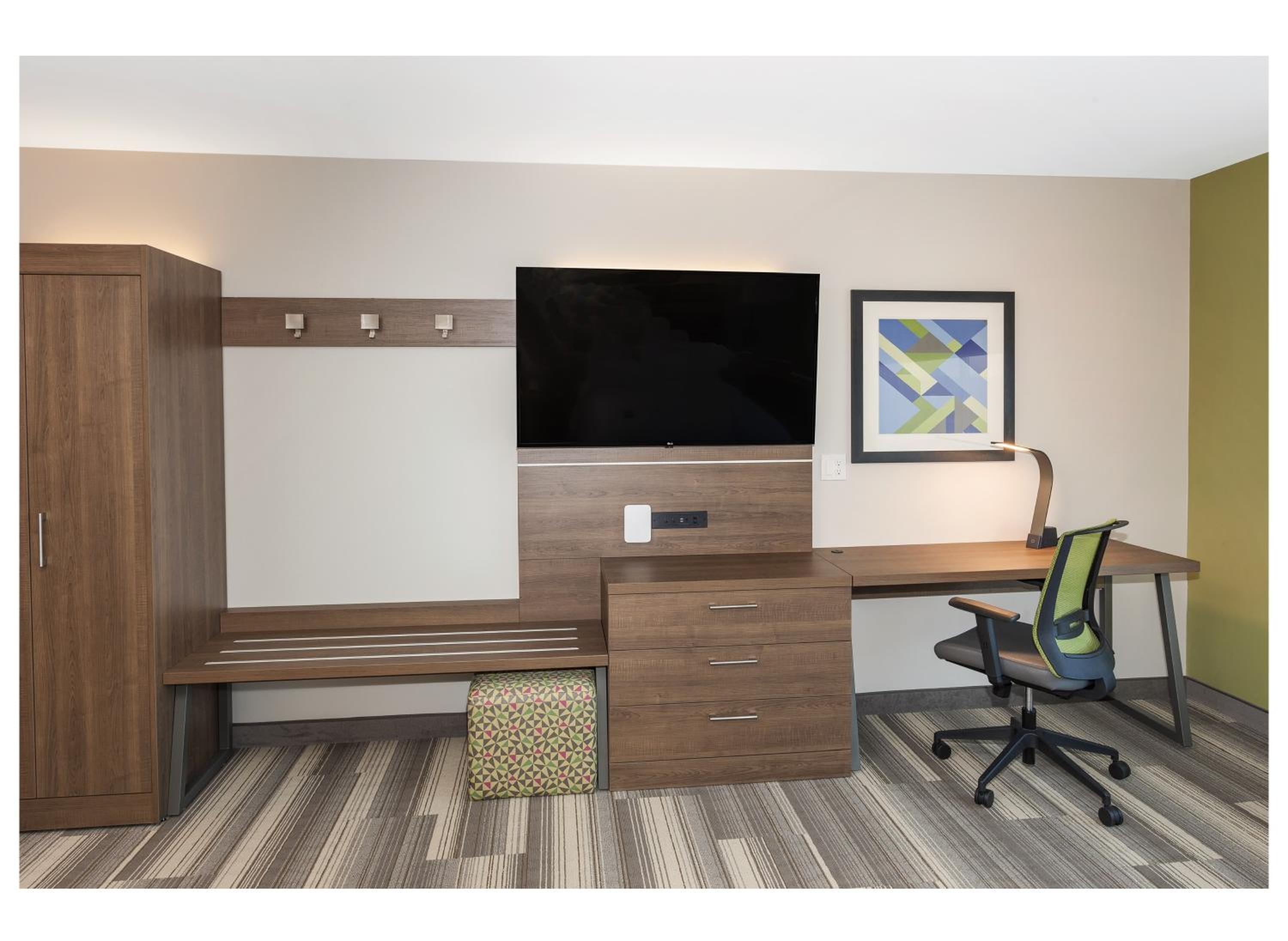 Standard King Room - Photo 1