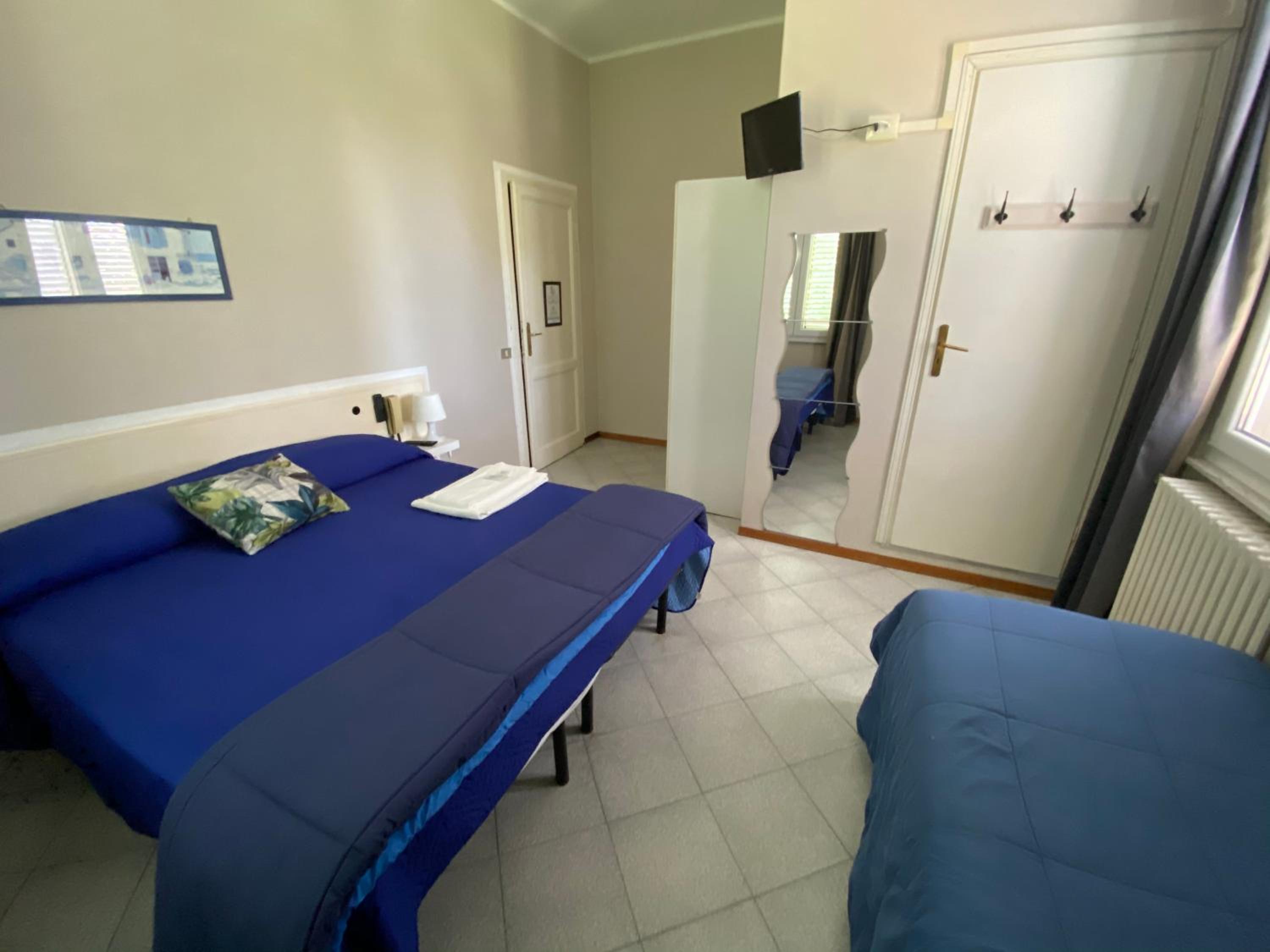 Triple Room photo 2