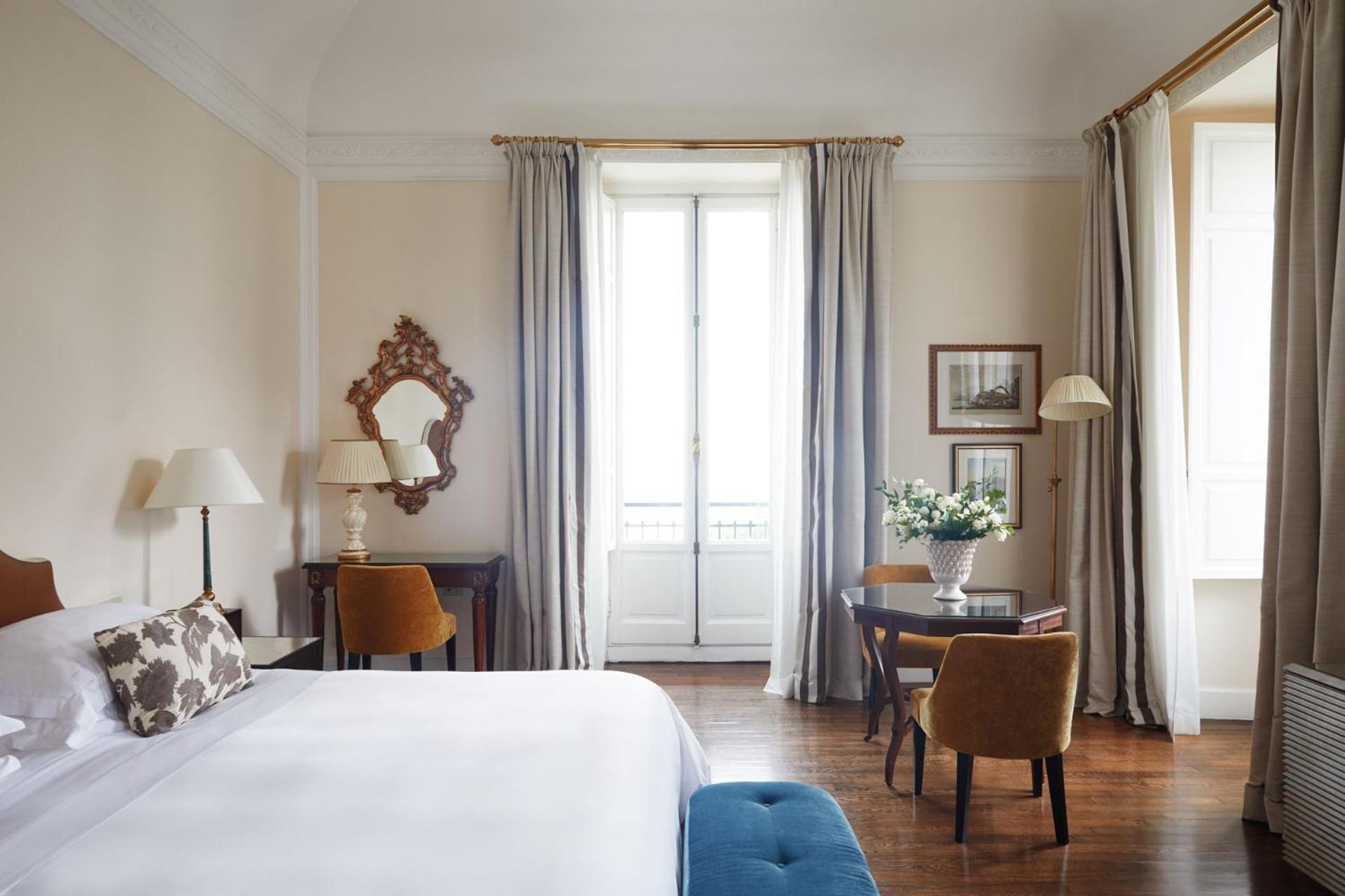 Deluxe Junior Suite with Balcony or Terrace and Sea View