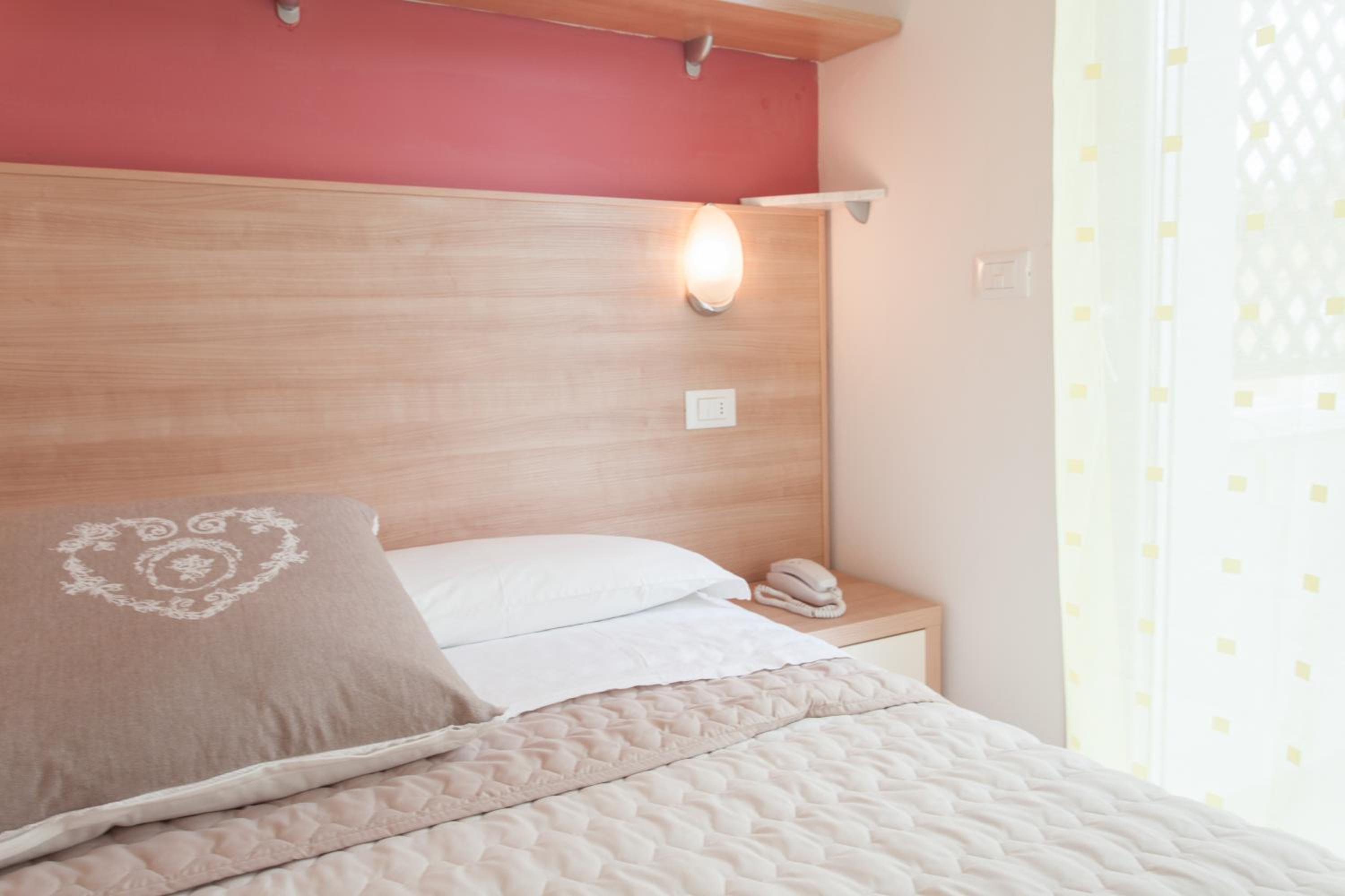 Single Room with Balcony photo 1