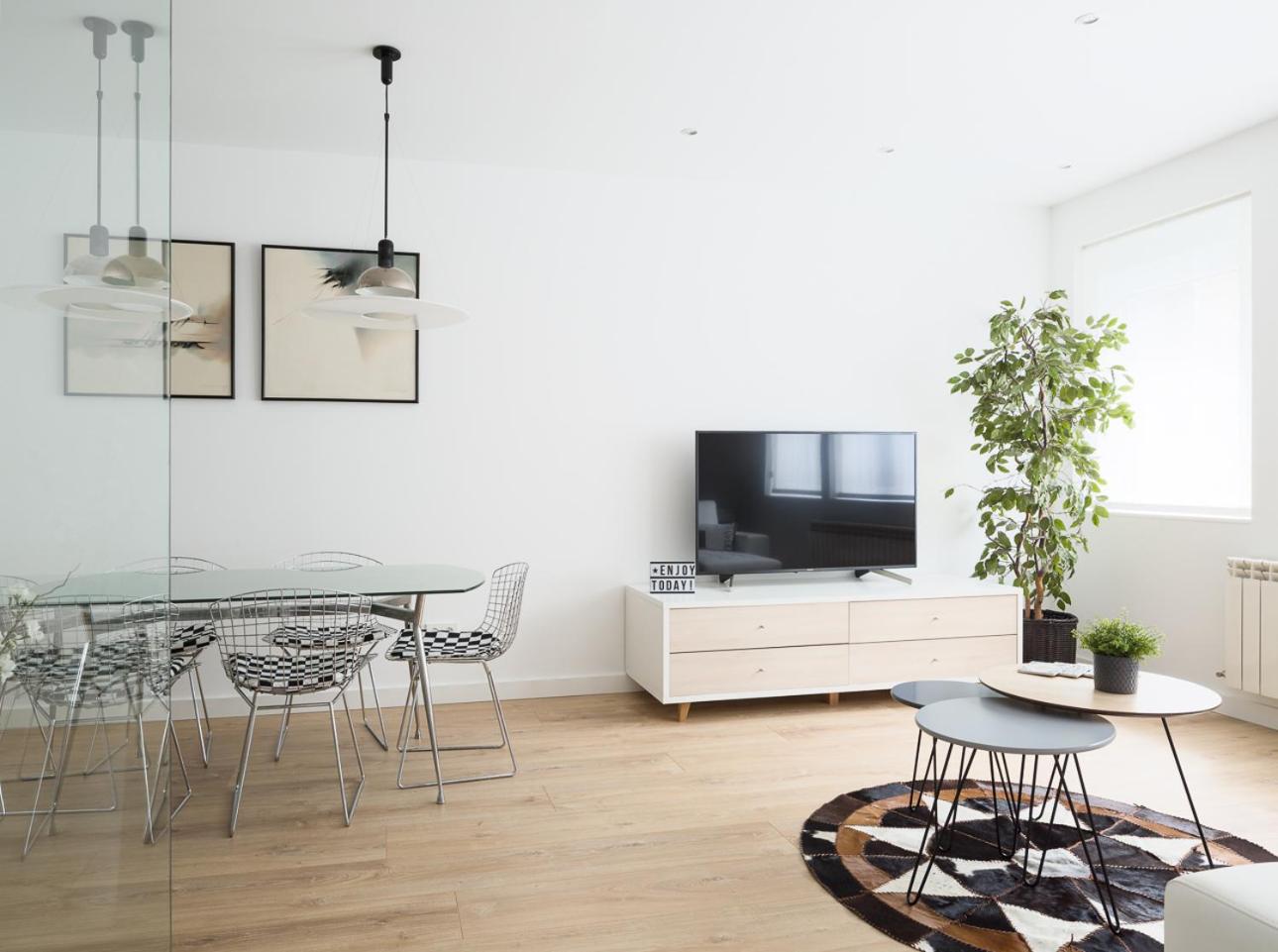 Two-Bedroom Apartment - Photo 9