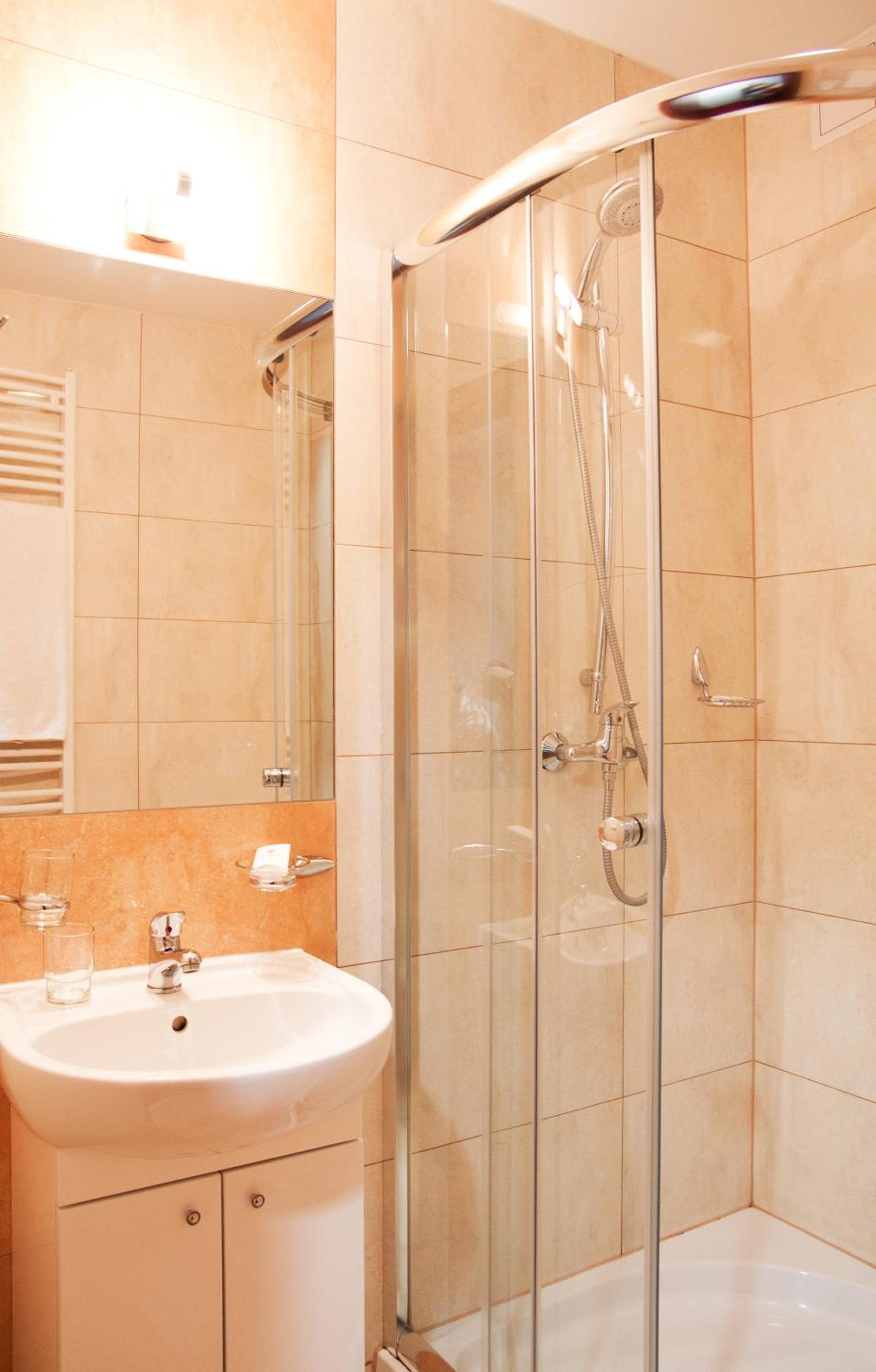 Double or Twin Room photo 3