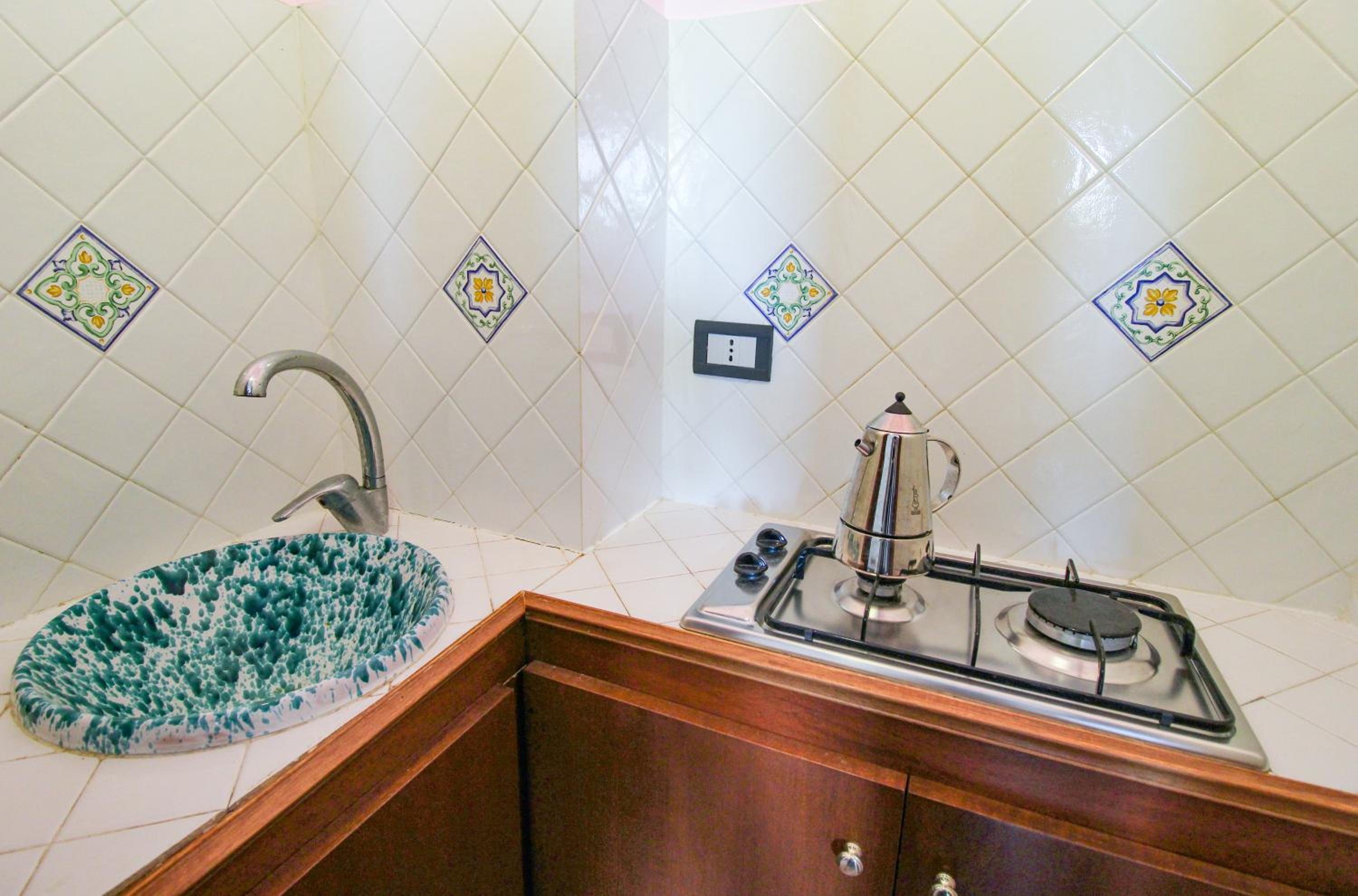 Family Room with Private Bathroom photo 3