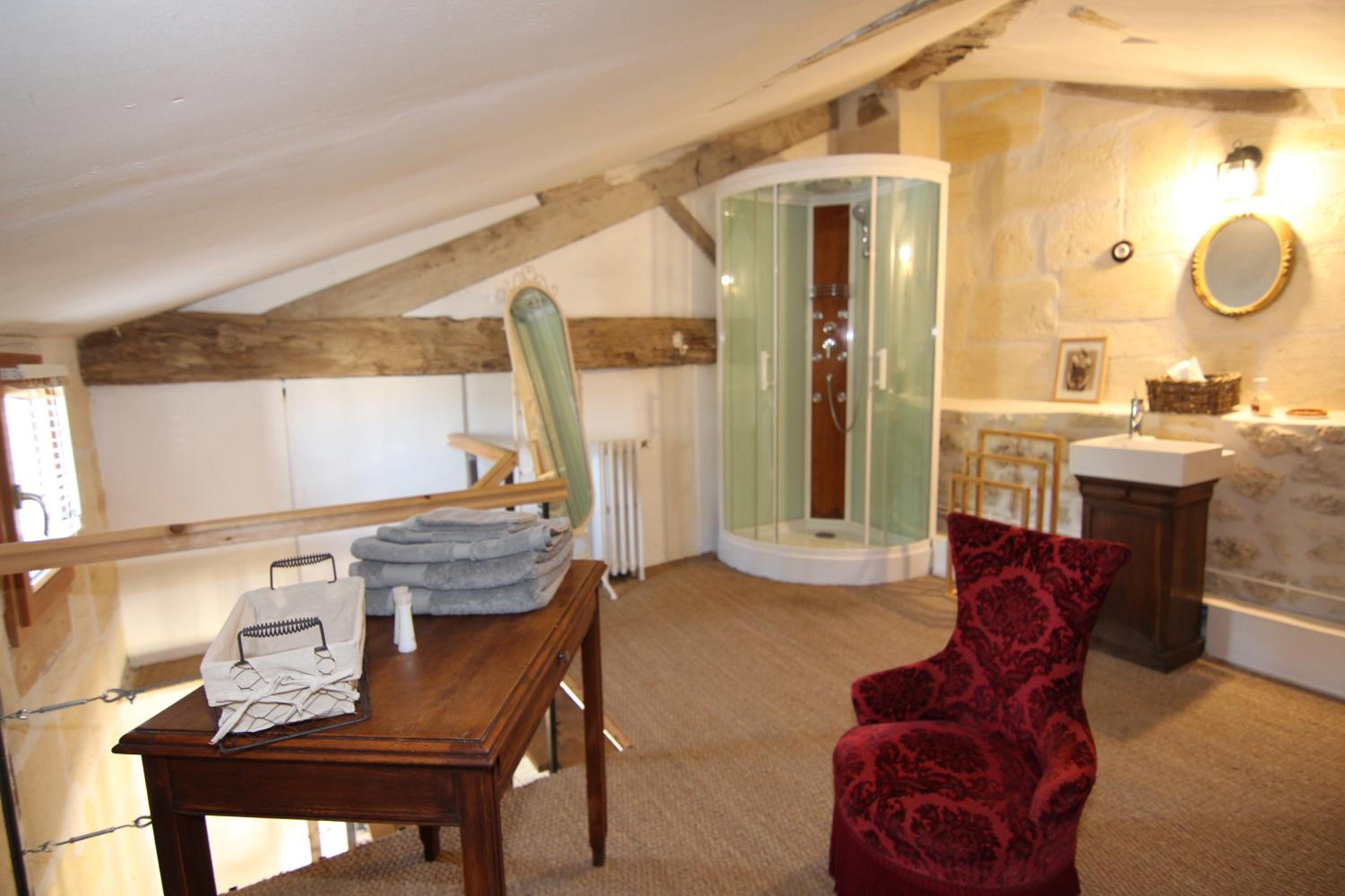 Duplex Double Room with Private Bathroom  - Photo 2