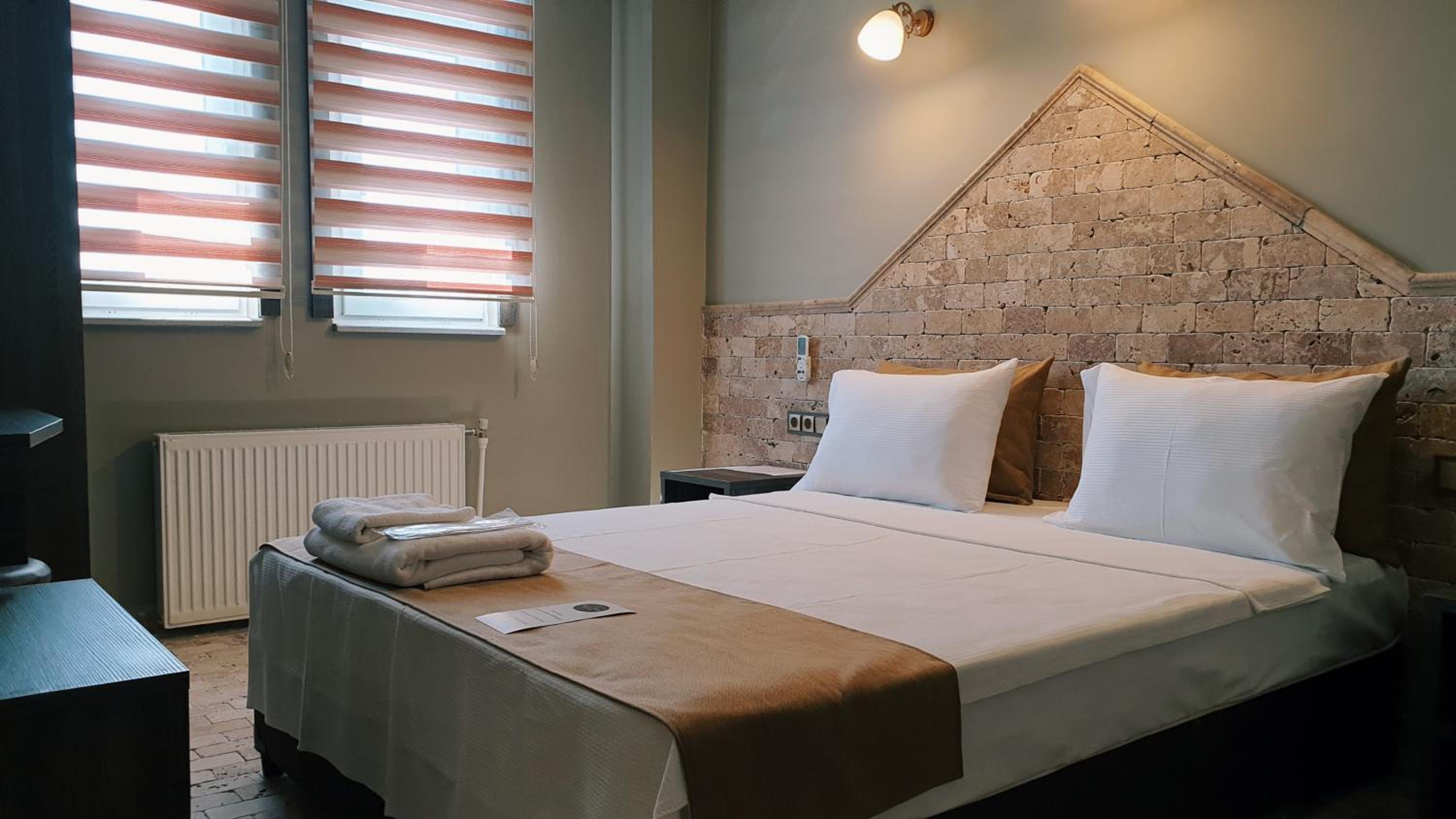 Superior Double Room - Photo 3